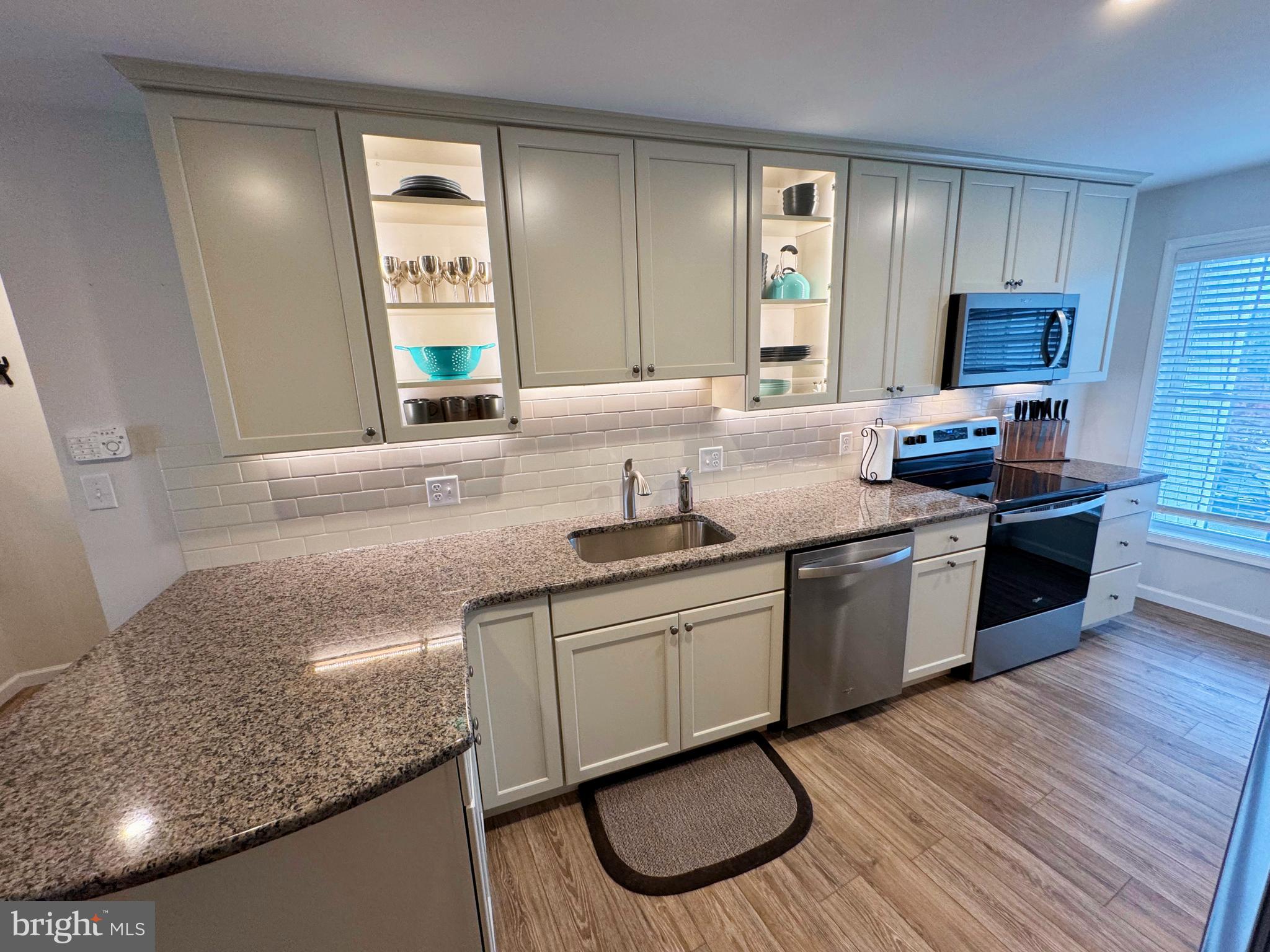 OWENS LANDING - Residential