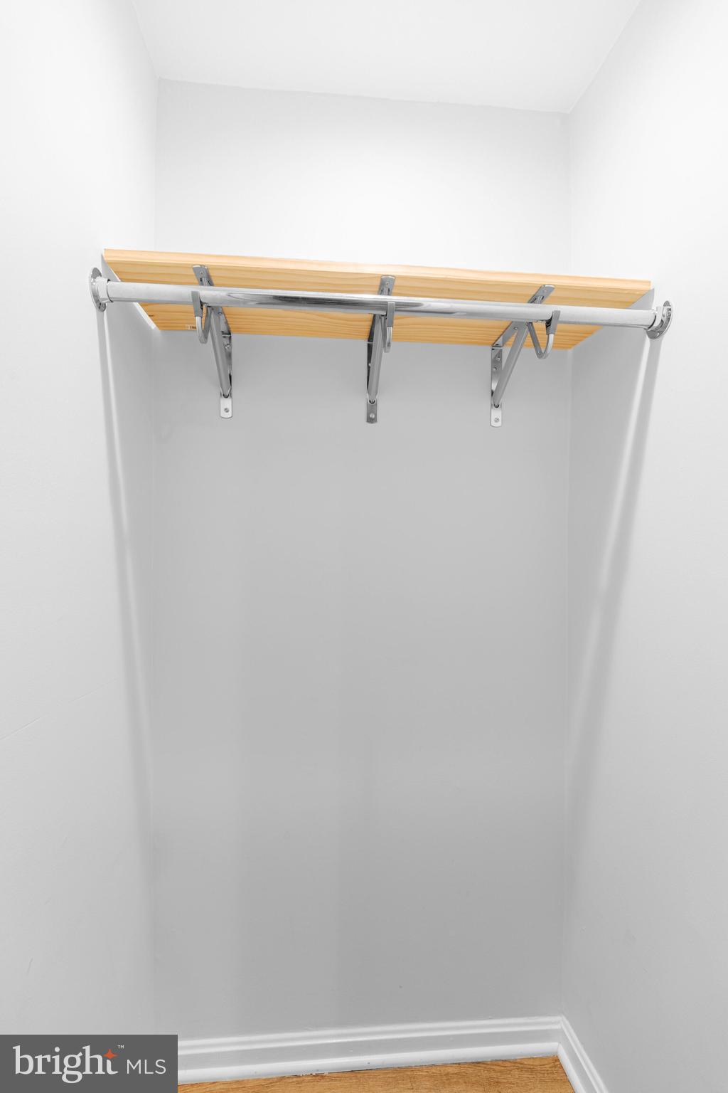 CHATEAUX CONDO - Residential