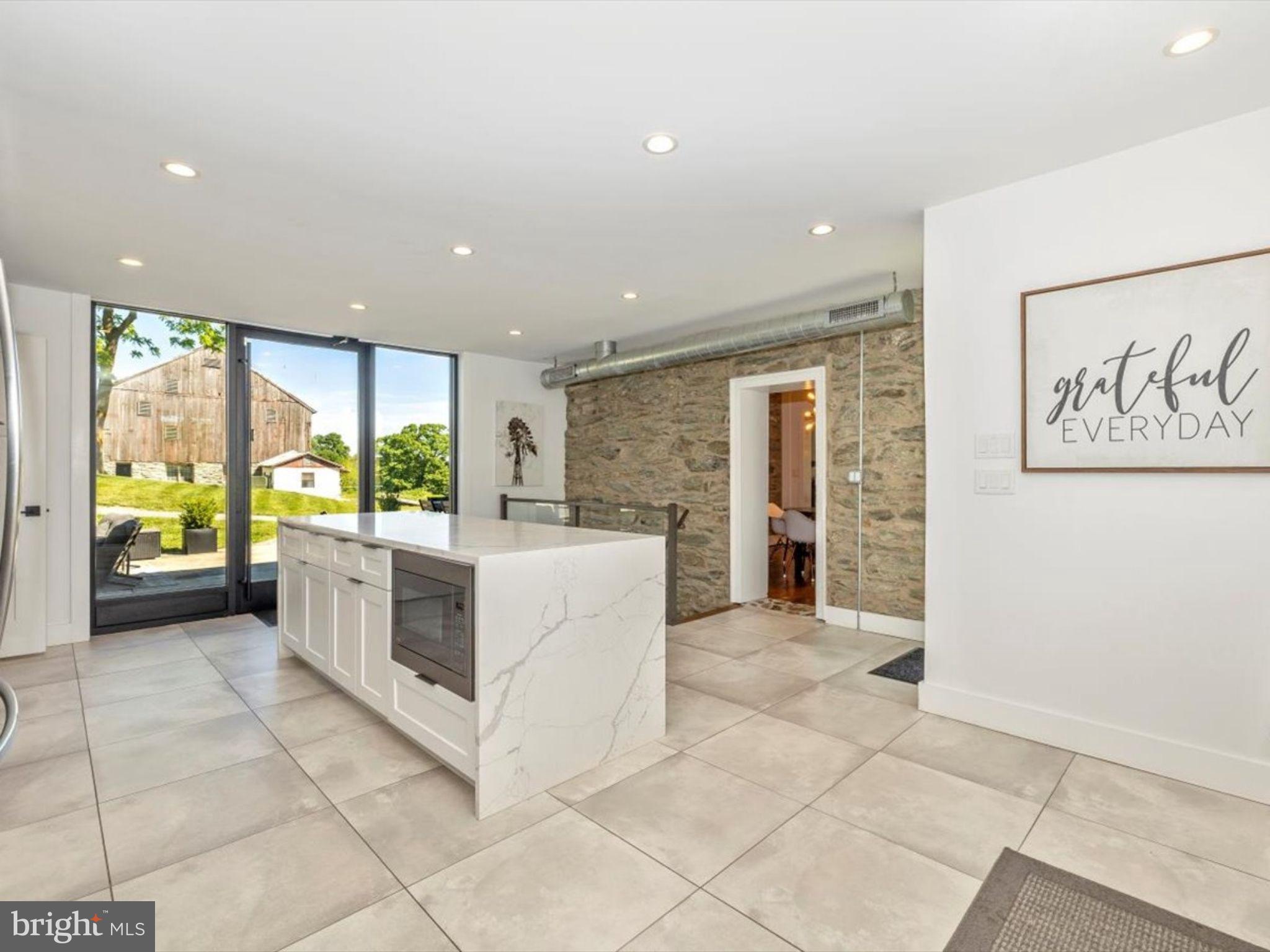 NEW WINDSOR - Residential