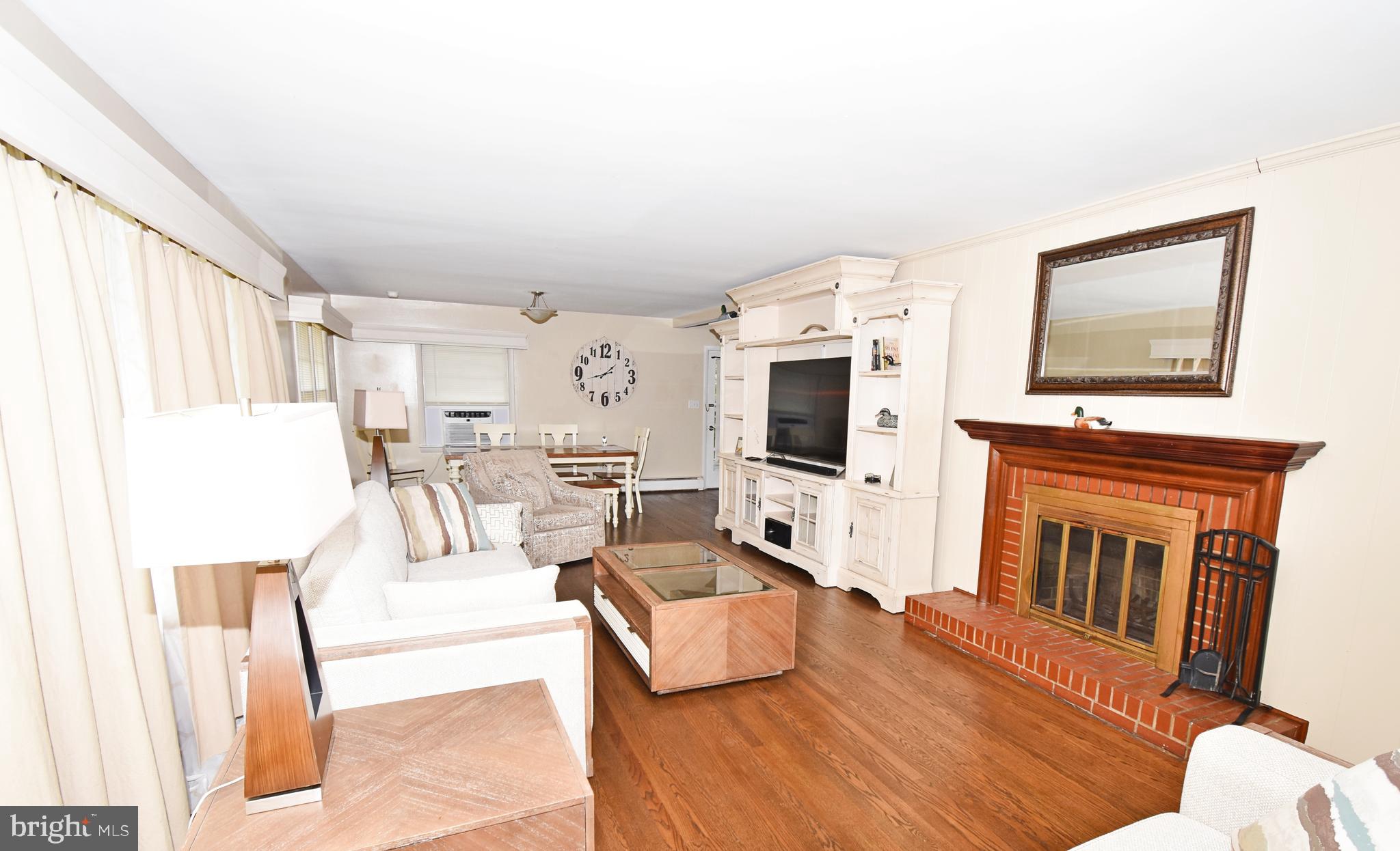 HUNTING PARK - Residential