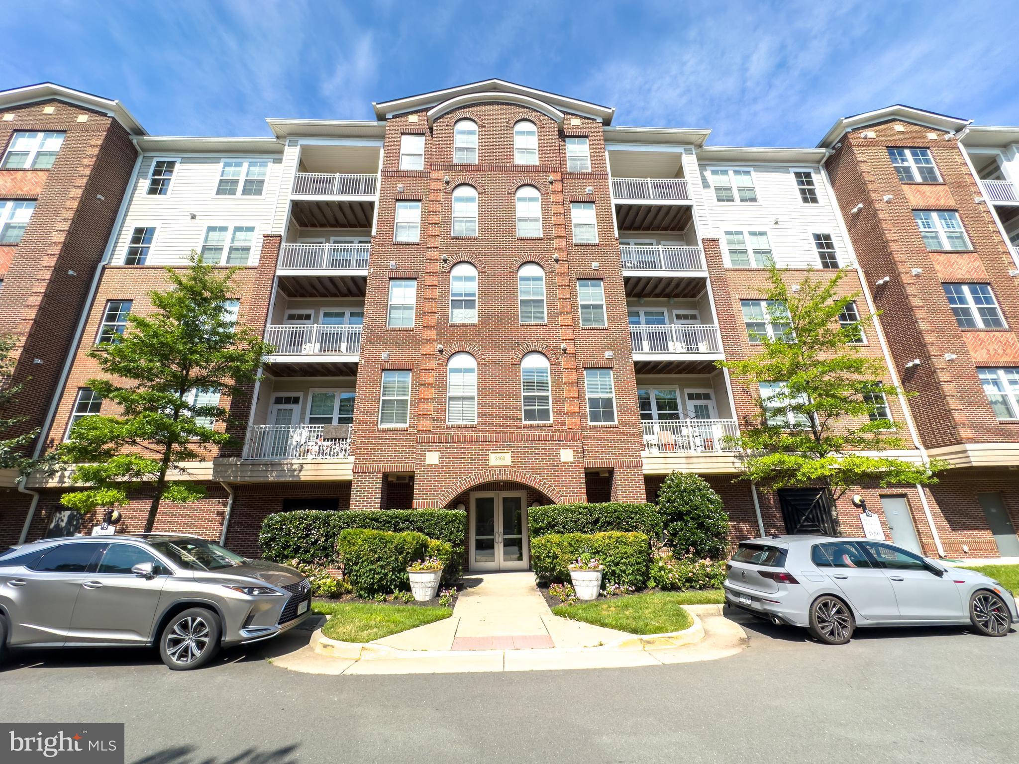 3160 JOHN GLENN STREET 306