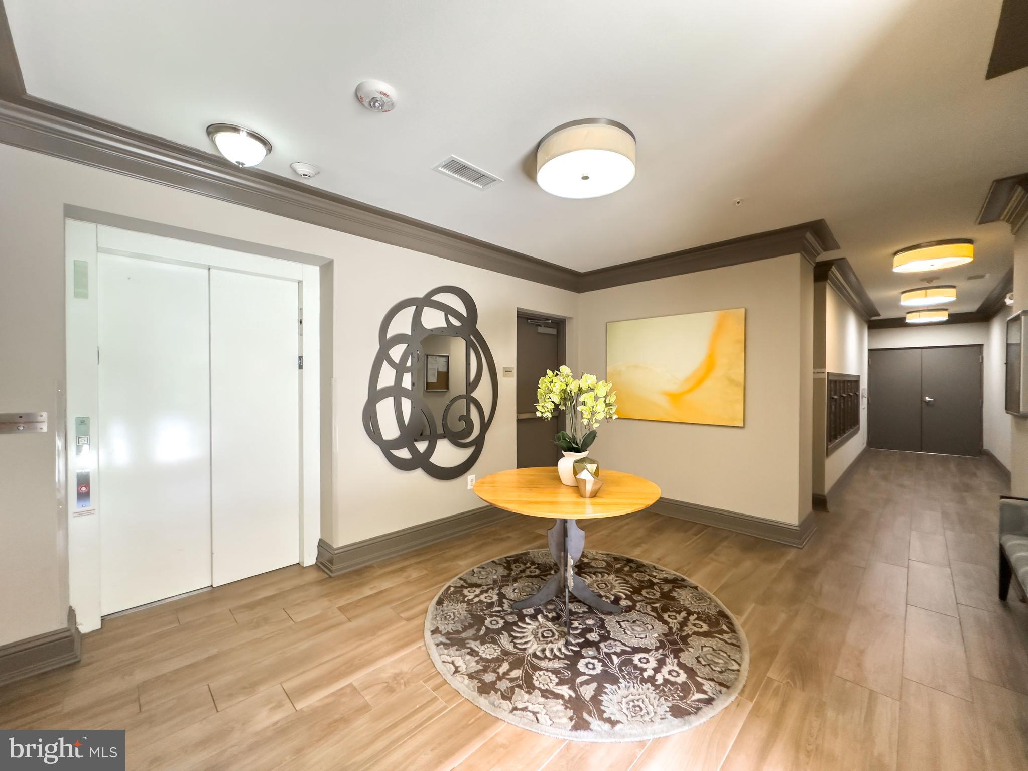 3160 JOHN GLENN STREET 306