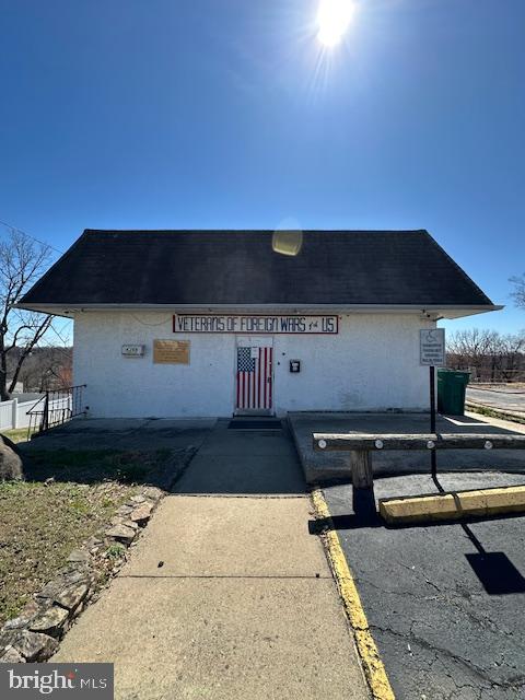 FEASTERVILLE - Residential