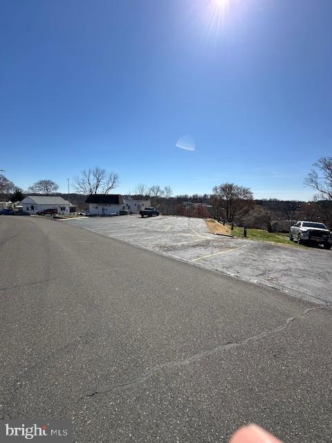 FEASTERVILLE - Residential