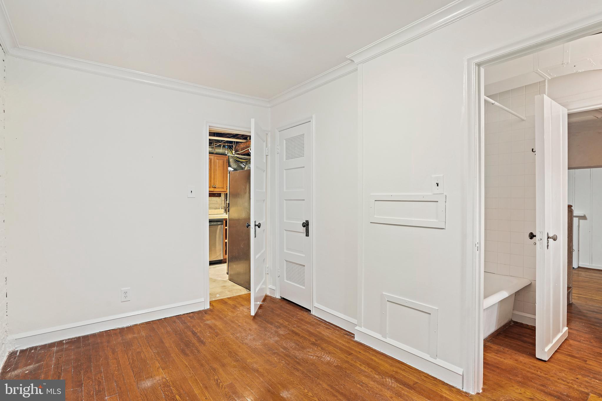 ROLLINGWOOD - Residential