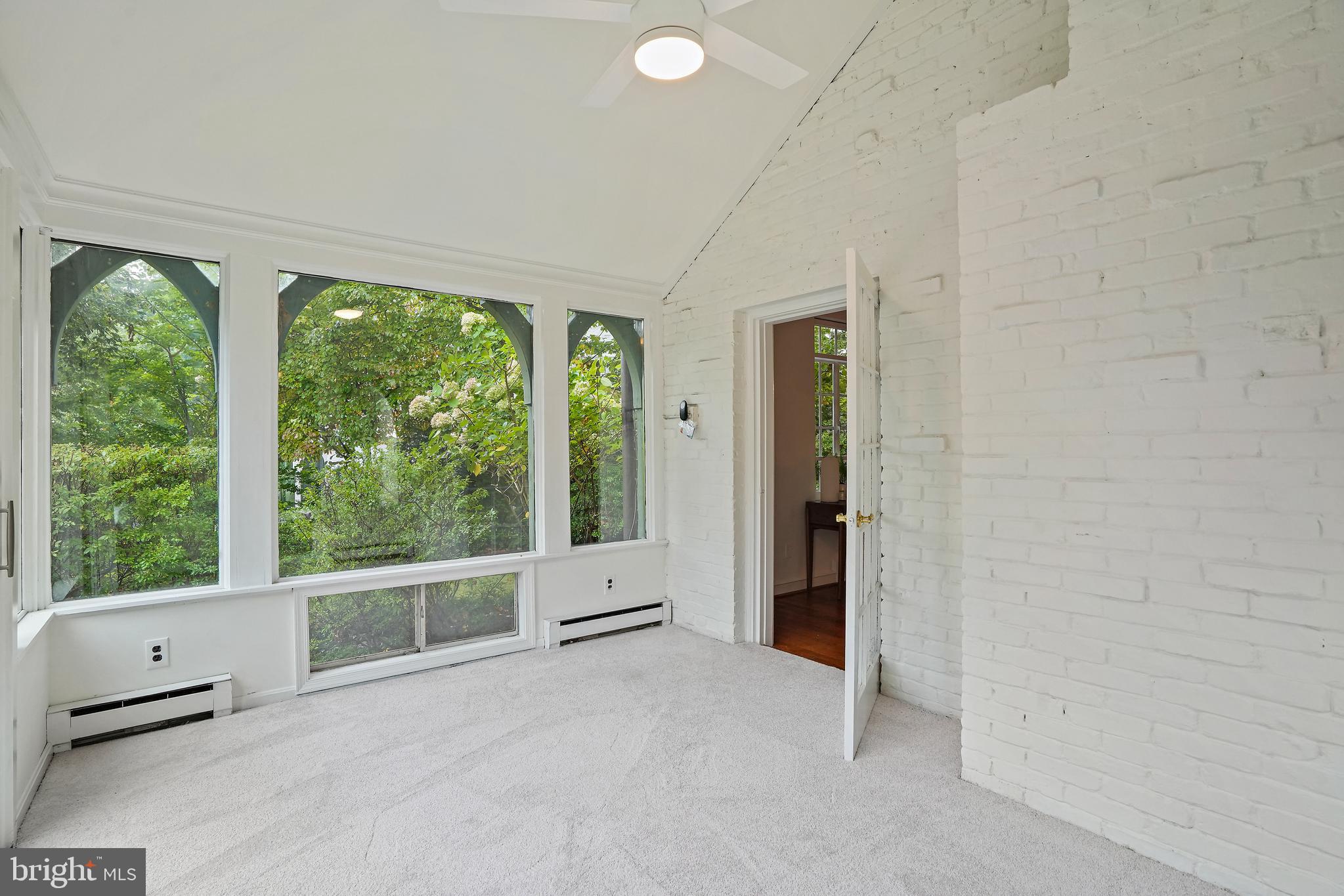 ROLLINGWOOD - Residential