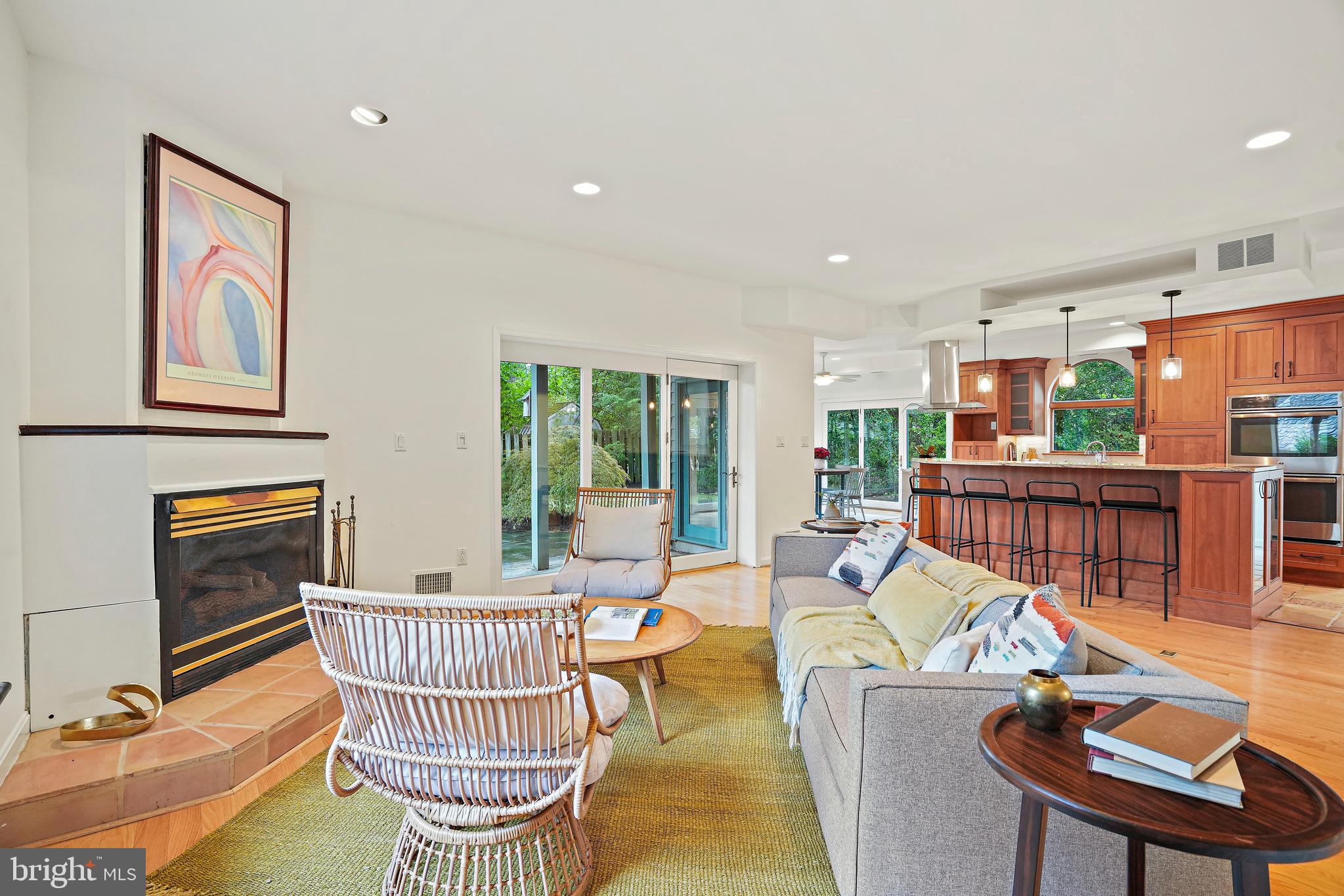 ROLLINGWOOD - Residential