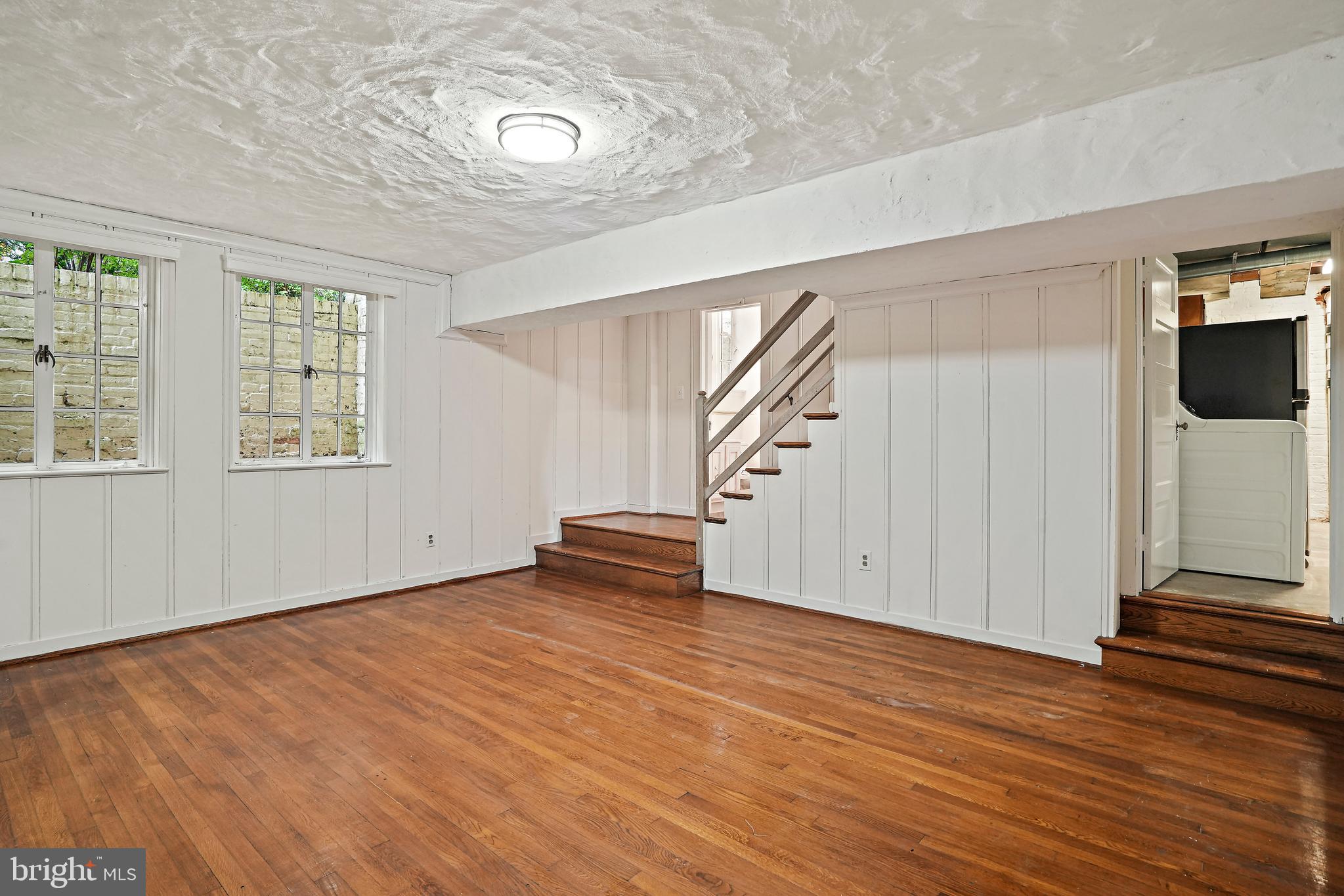 ROLLINGWOOD - Residential