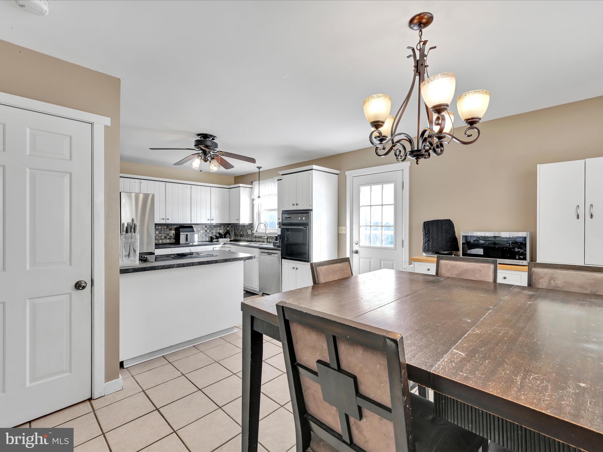 TANGLEWOOD - Residential