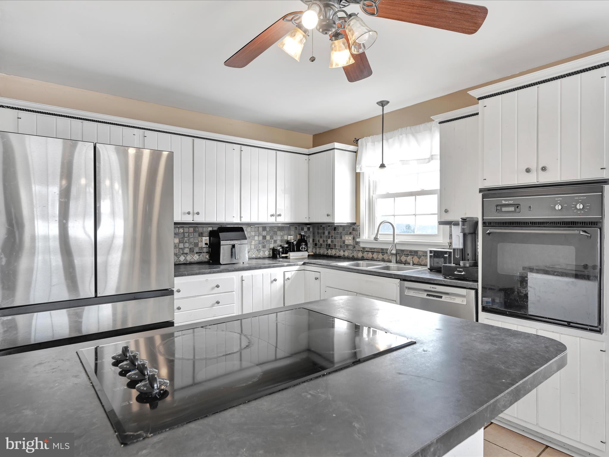 TANGLEWOOD - Residential