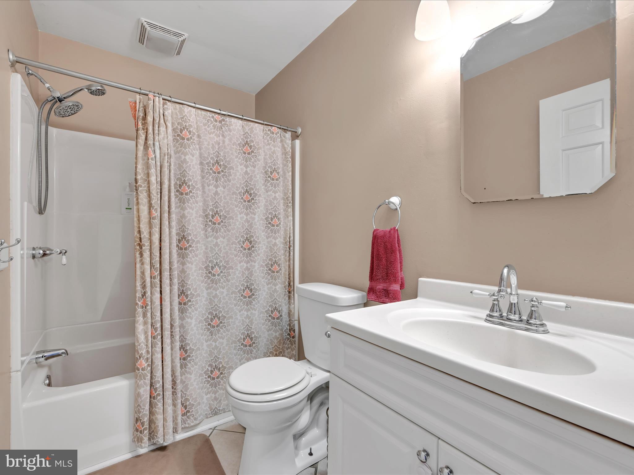 TANGLEWOOD - Residential