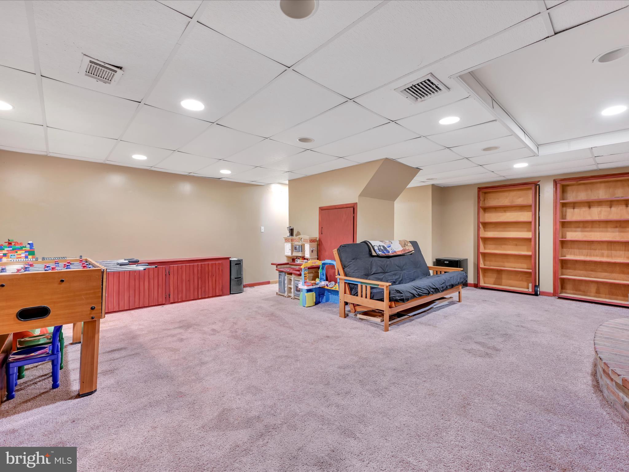 TANGLEWOOD - Residential