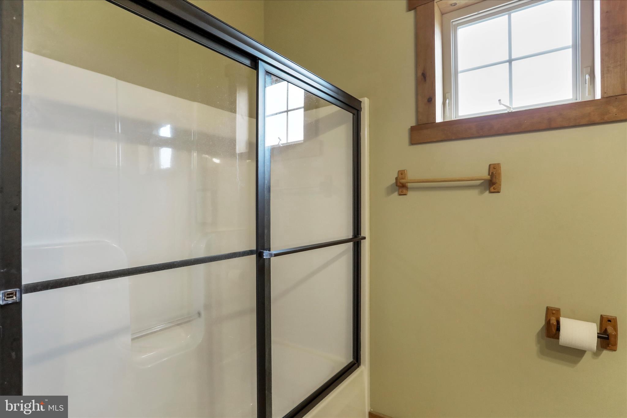 DONAHOE - Residential