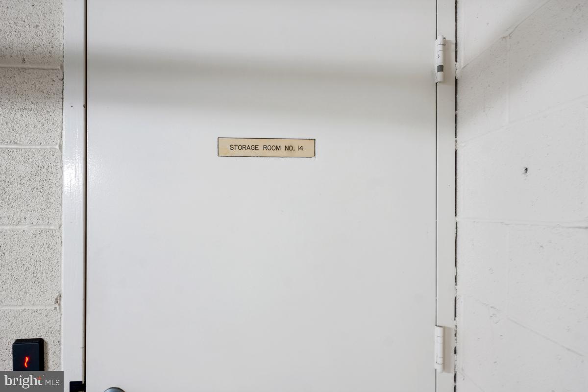 MONTEBELLO - Residential