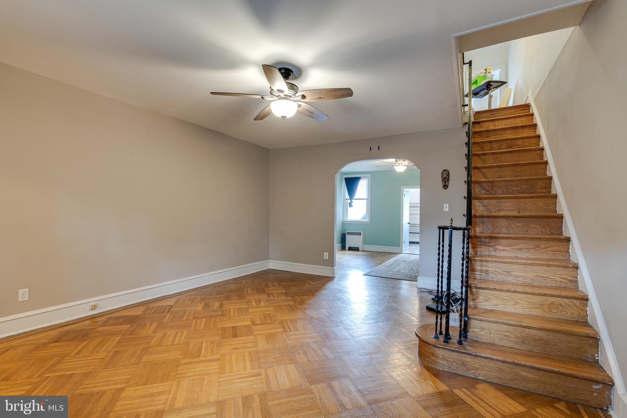 CRESCENTVILLE - Residential