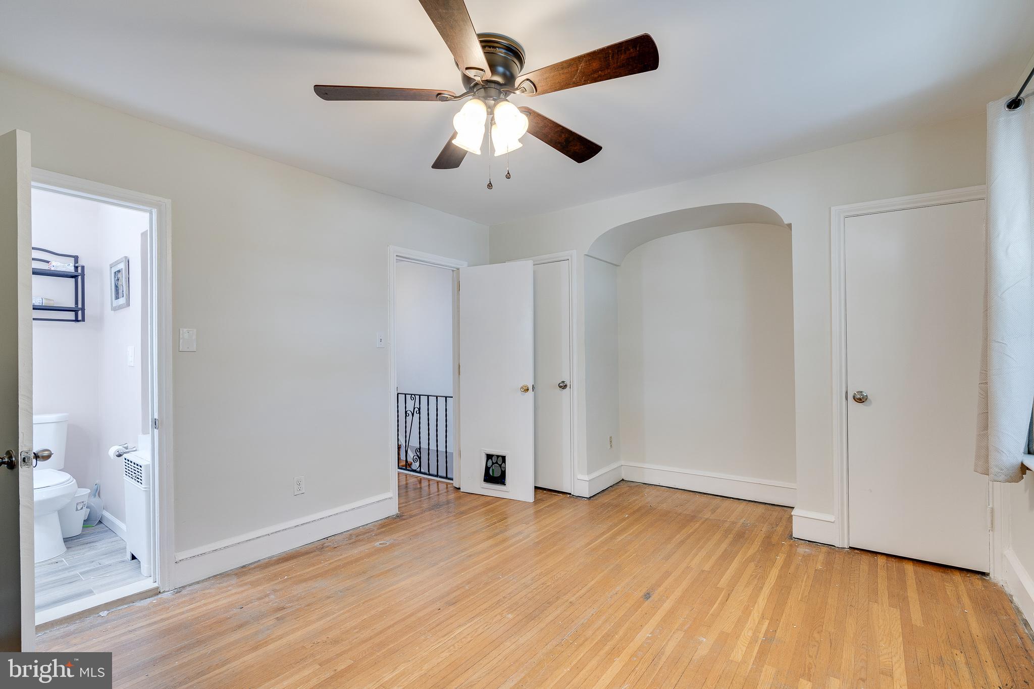 CRESCENTVILLE - Residential