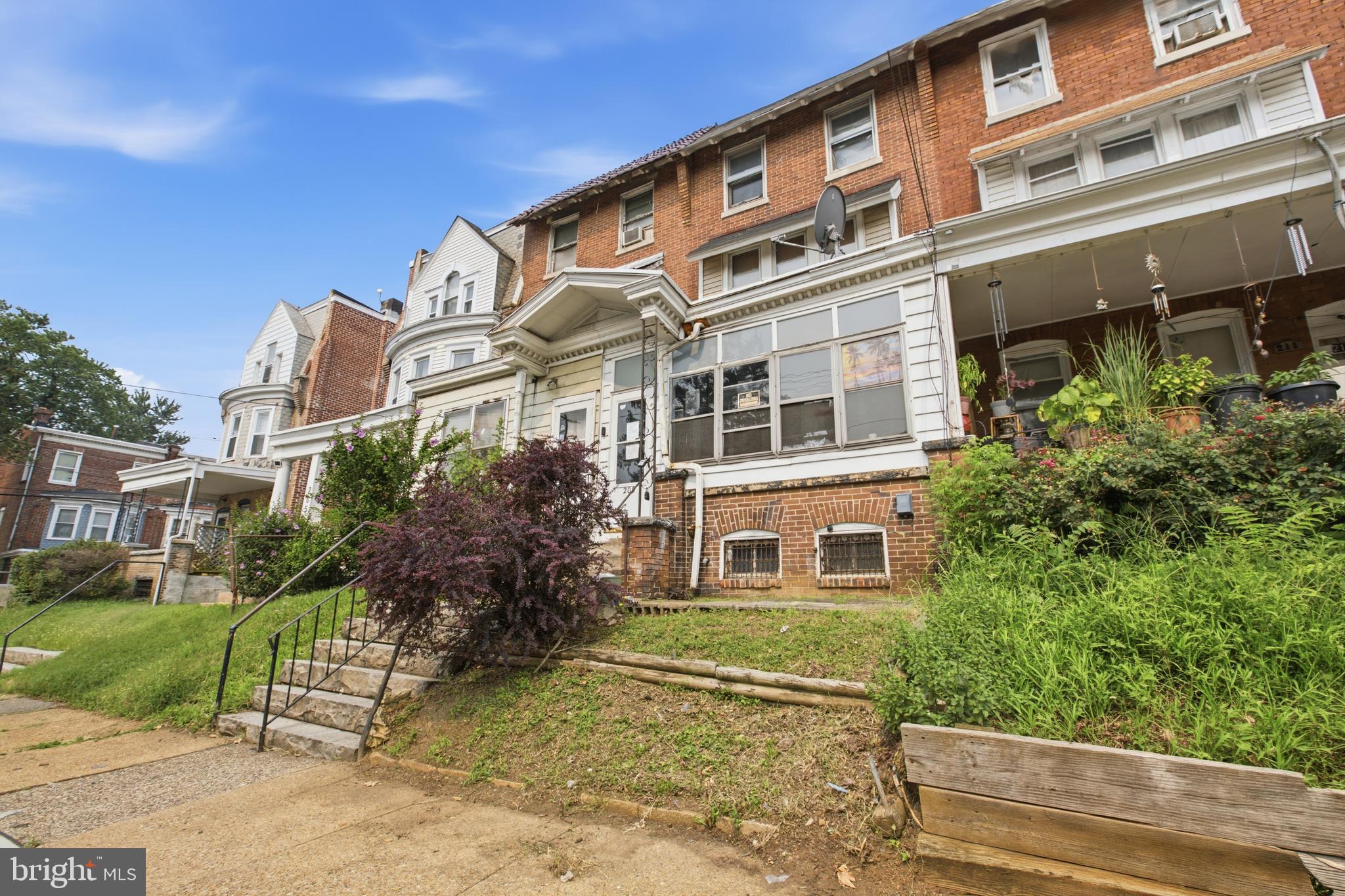 209 N BROOM STREET