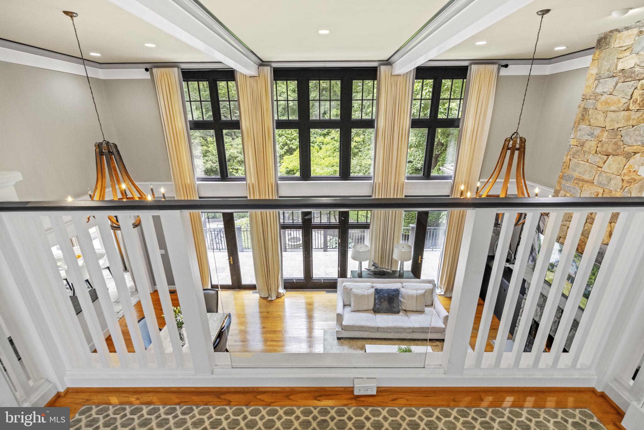 MERRY GO ROUND FARM - Residential