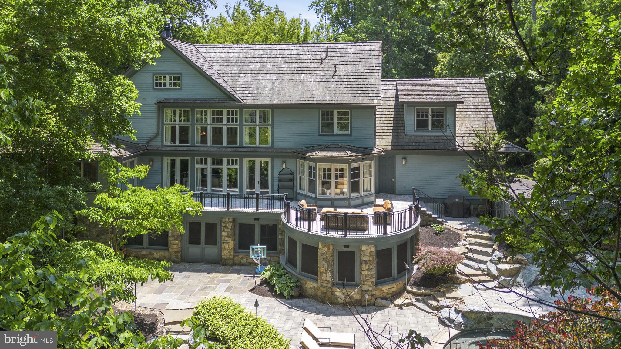 MERRY GO ROUND FARM - Residential