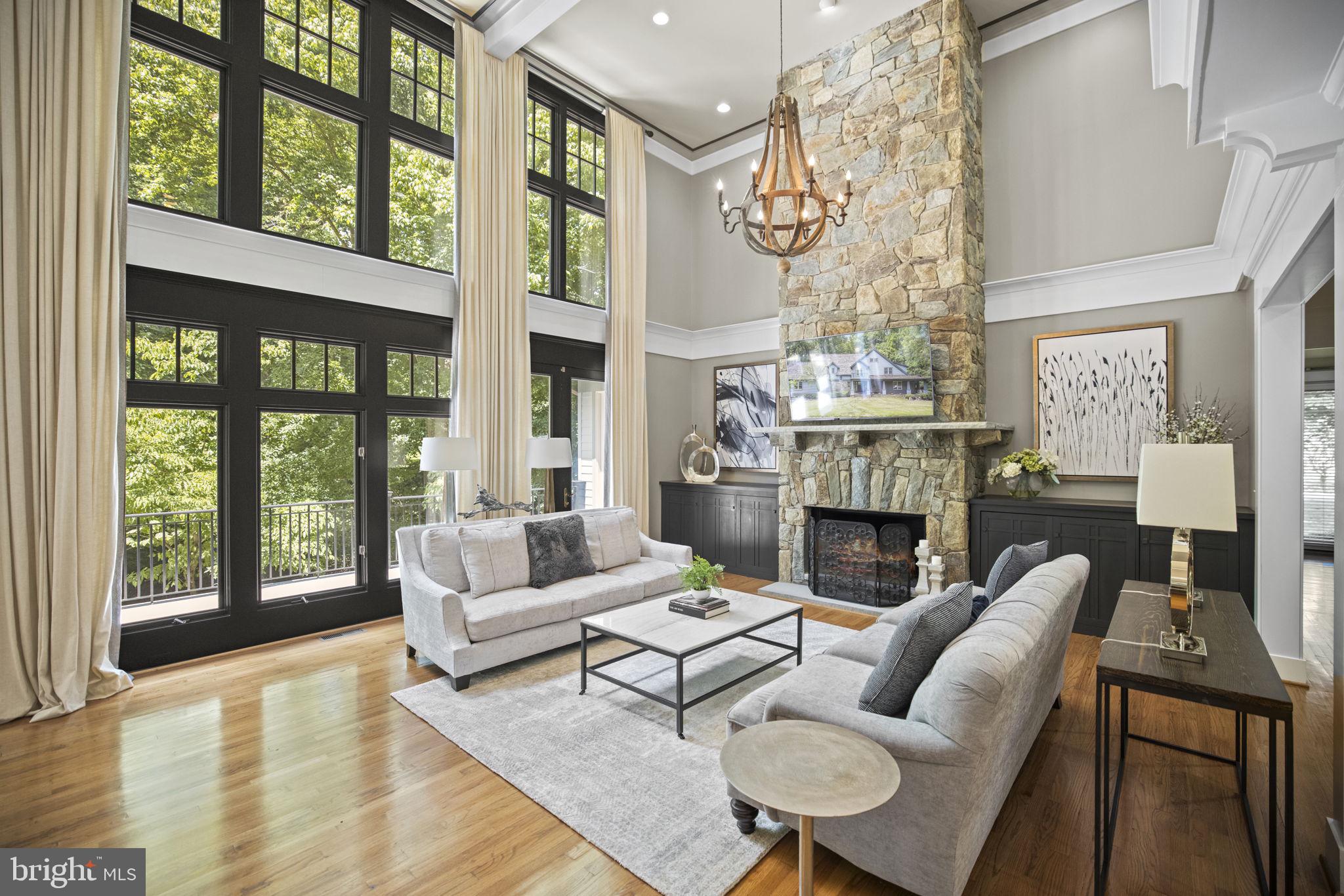 MERRY GO ROUND FARM - Residential