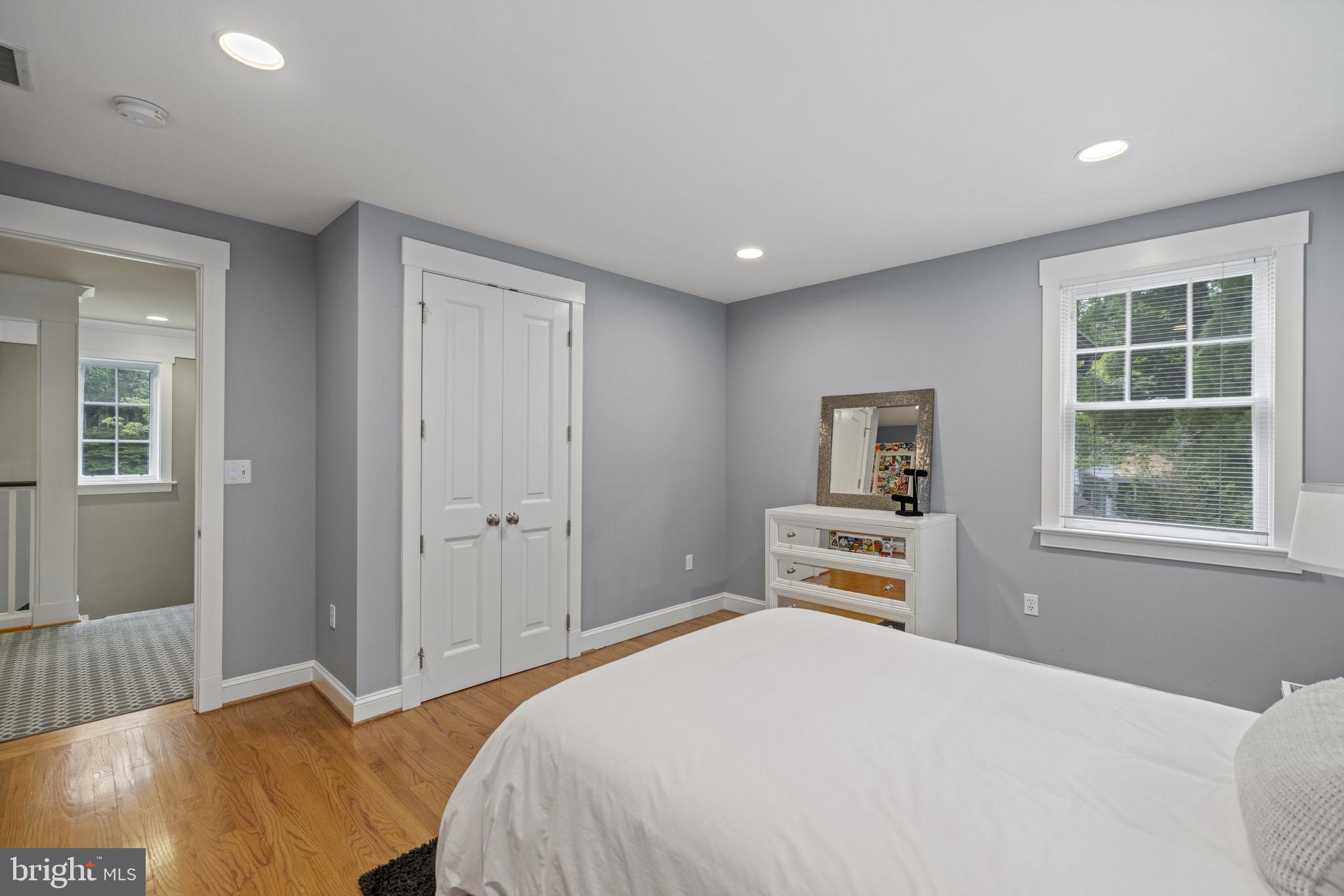 MERRY GO ROUND FARM - Residential