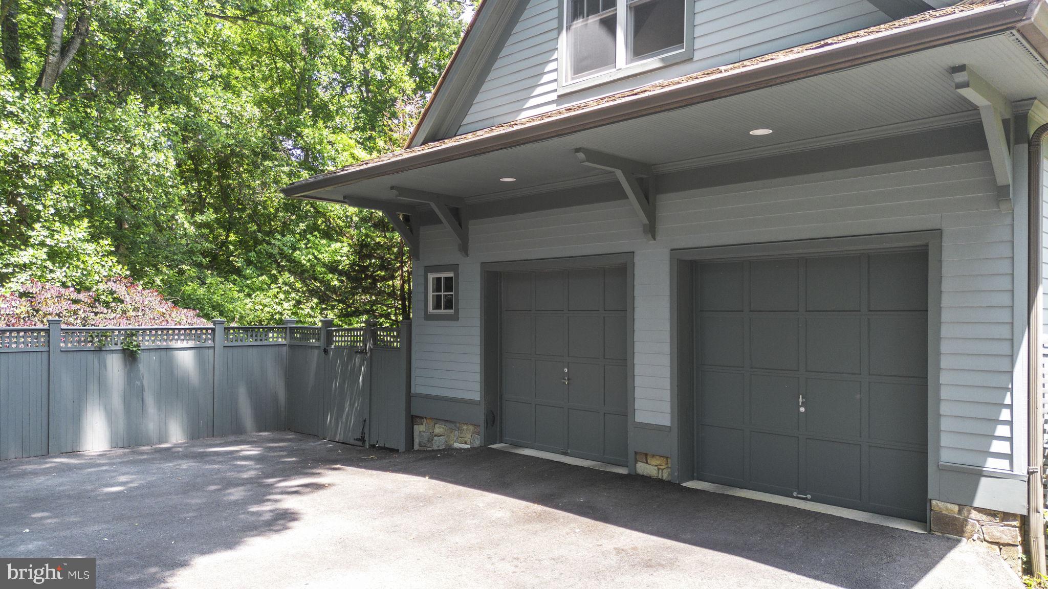 MERRY GO ROUND FARM - Residential