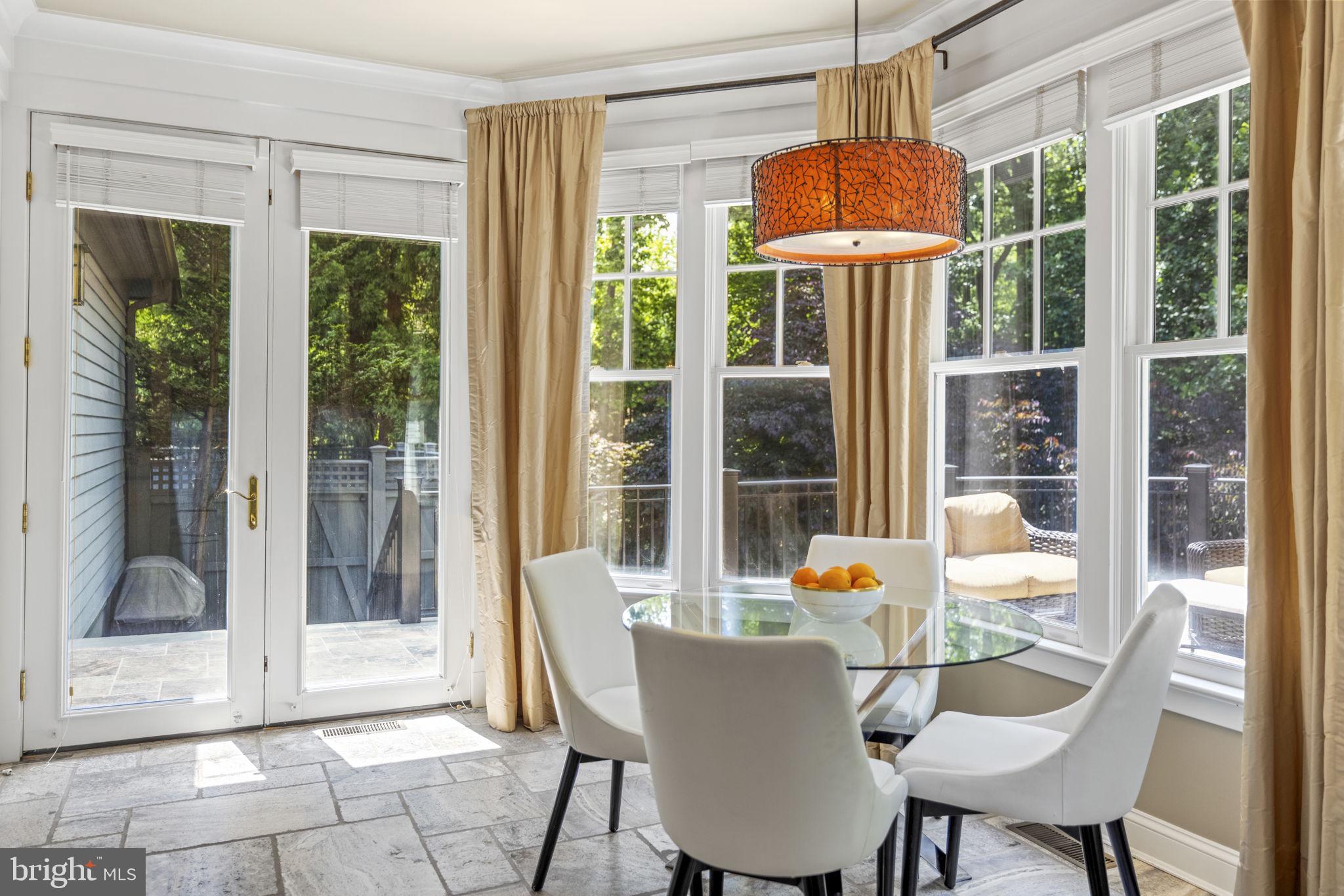 MERRY GO ROUND FARM - Residential