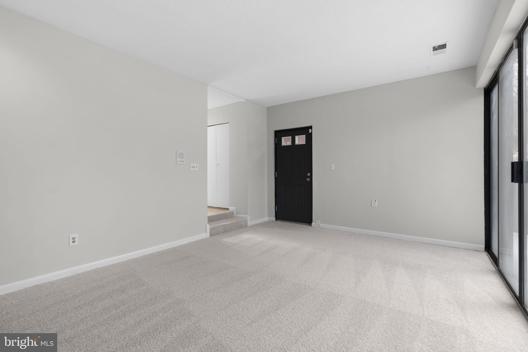 TOWN CENTER - Residential