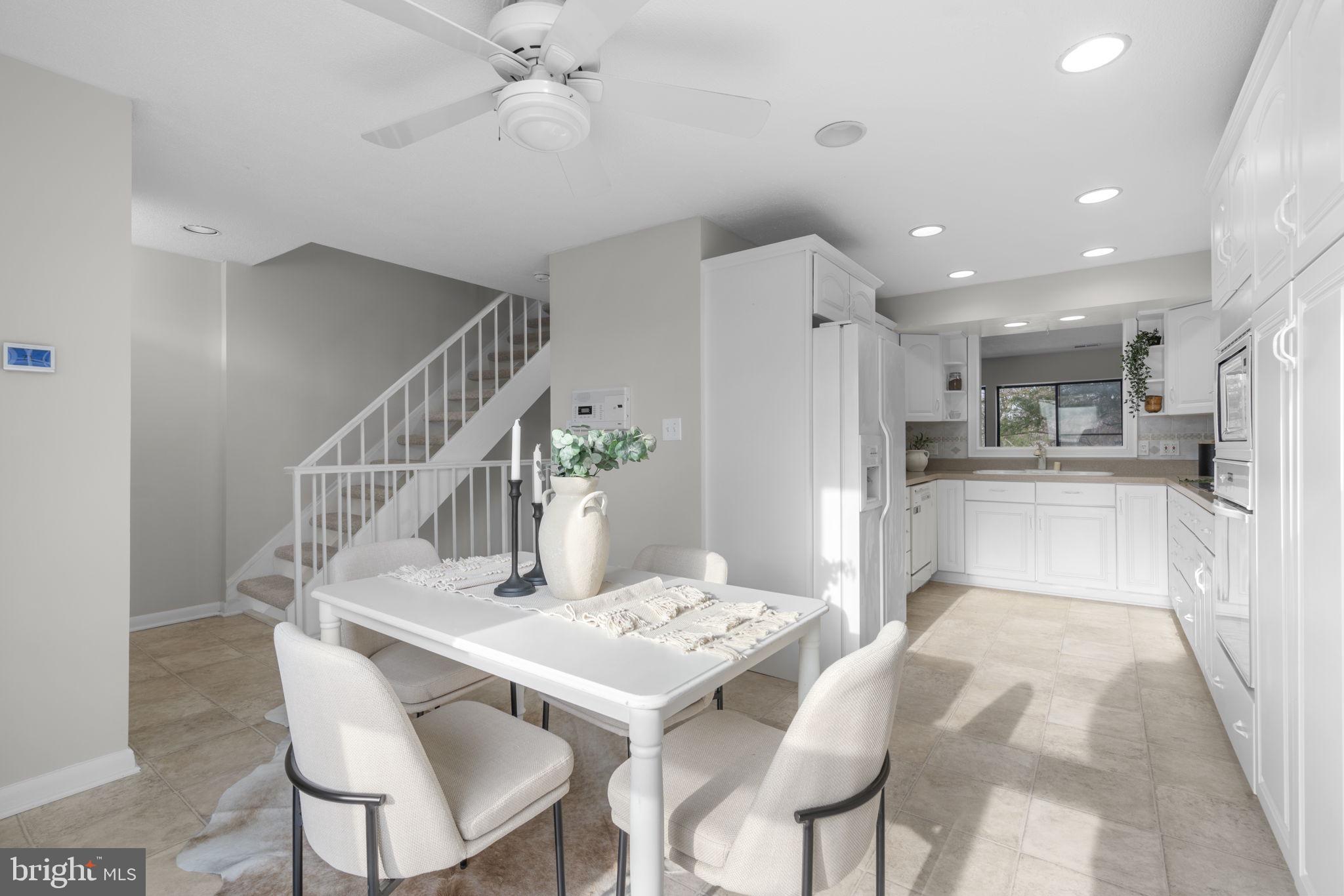 TOWN CENTER - Residential