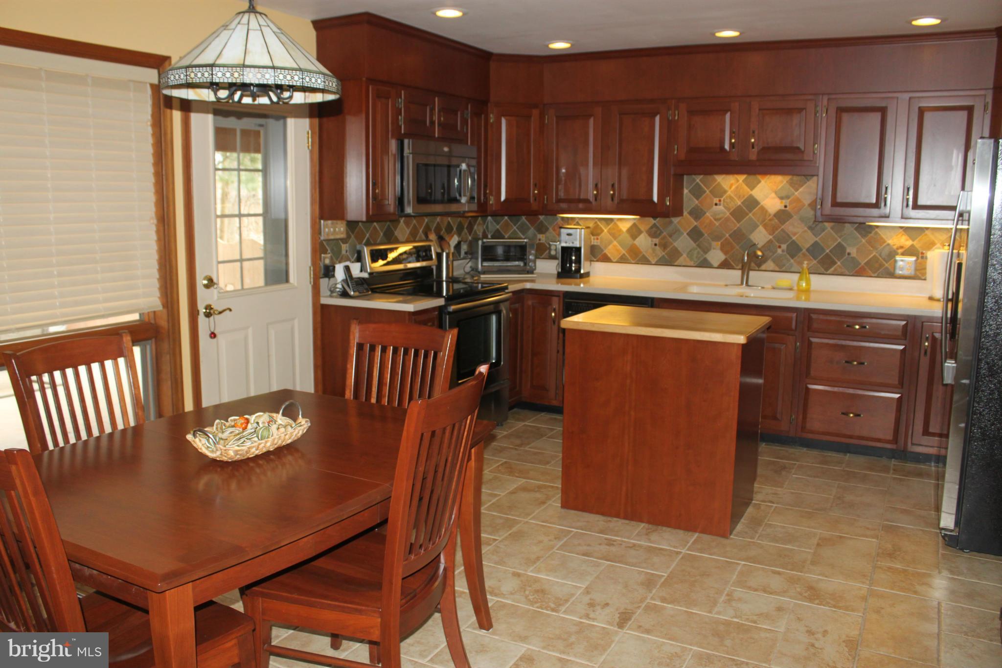 GLADMAR - Residential