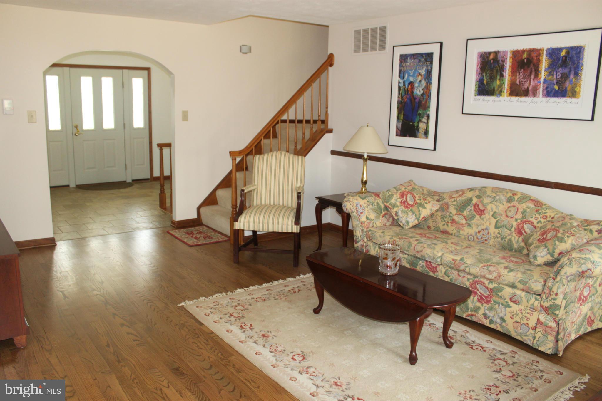 GLADMAR - Residential