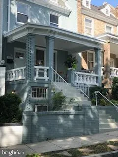 1759 Hobart Street NW, Washington, DC 20009