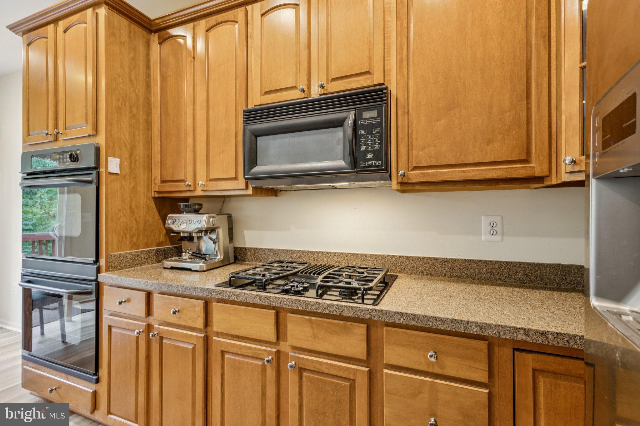 202 HEMLOCK DRIVE