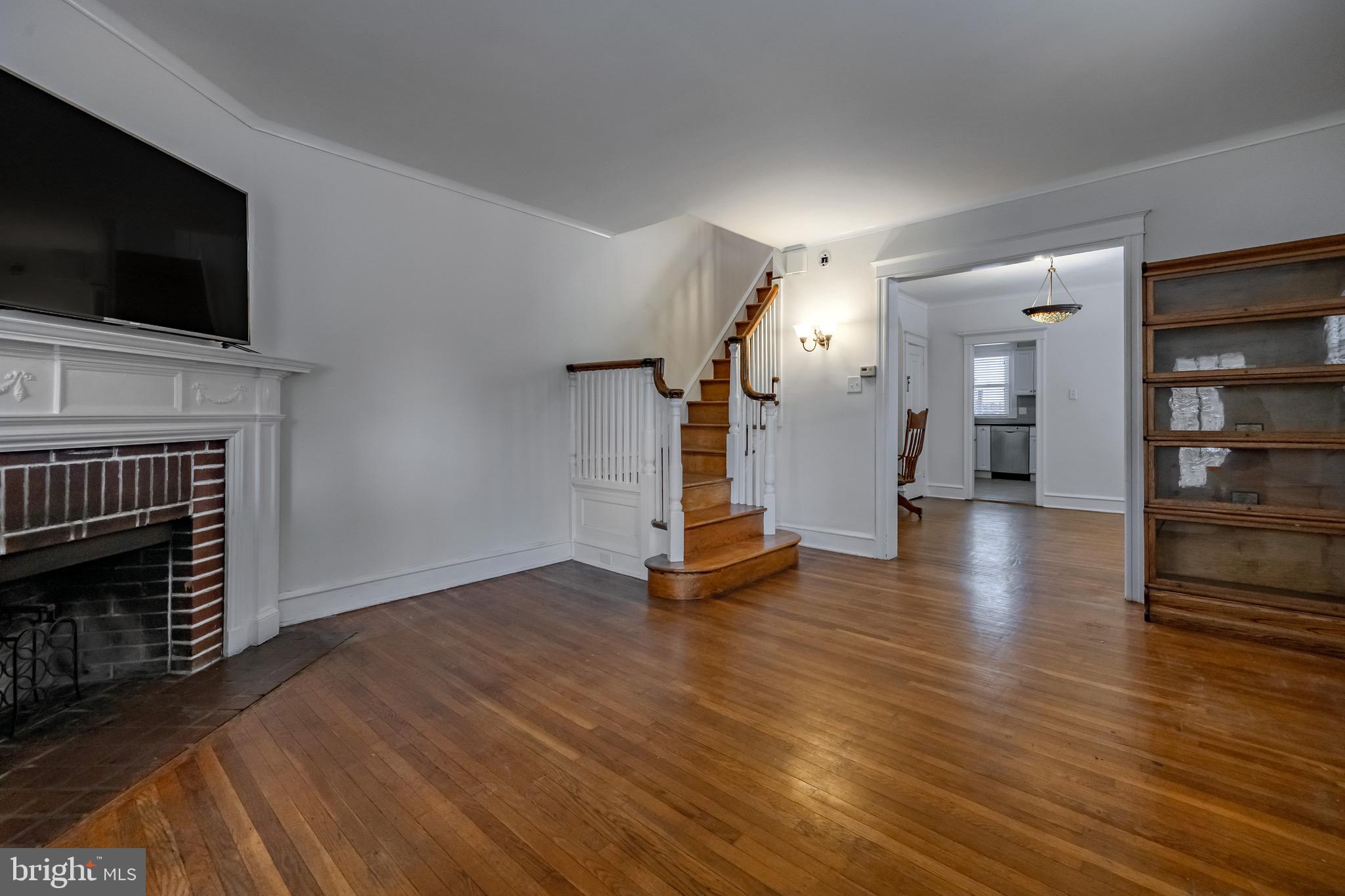 ARDMOOR - Residential