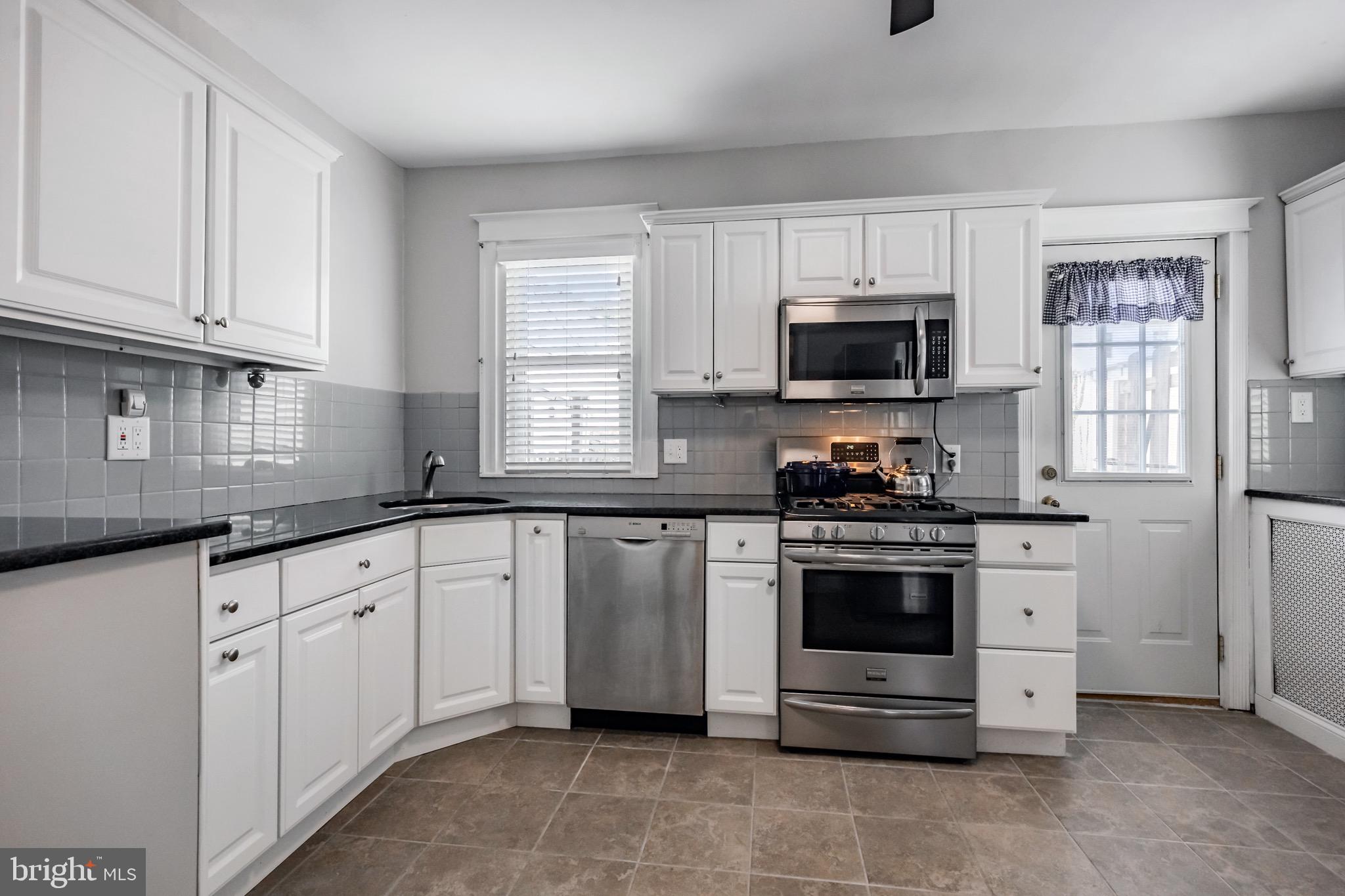 ARDMOOR - Residential