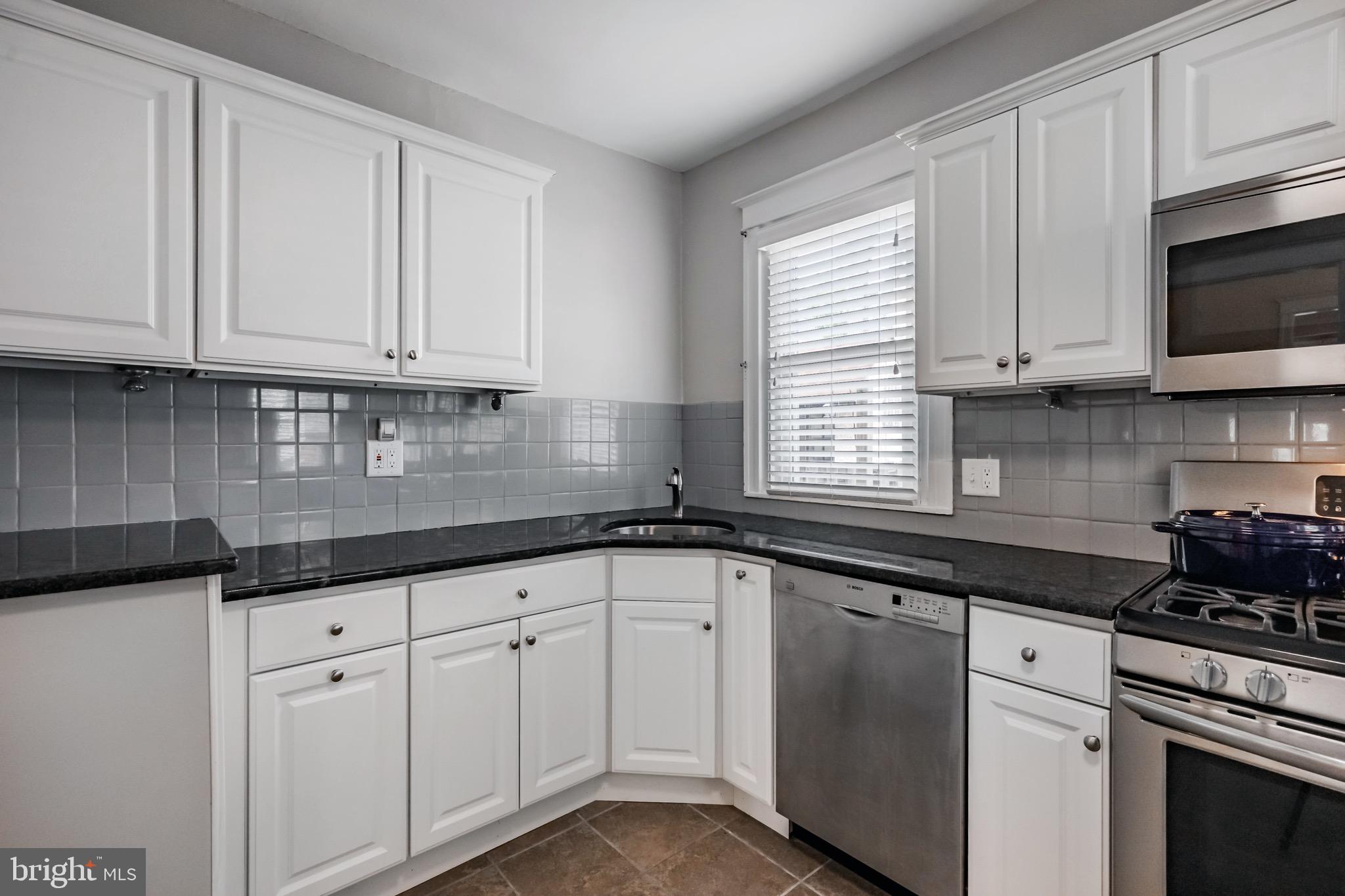 ARDMOOR - Residential