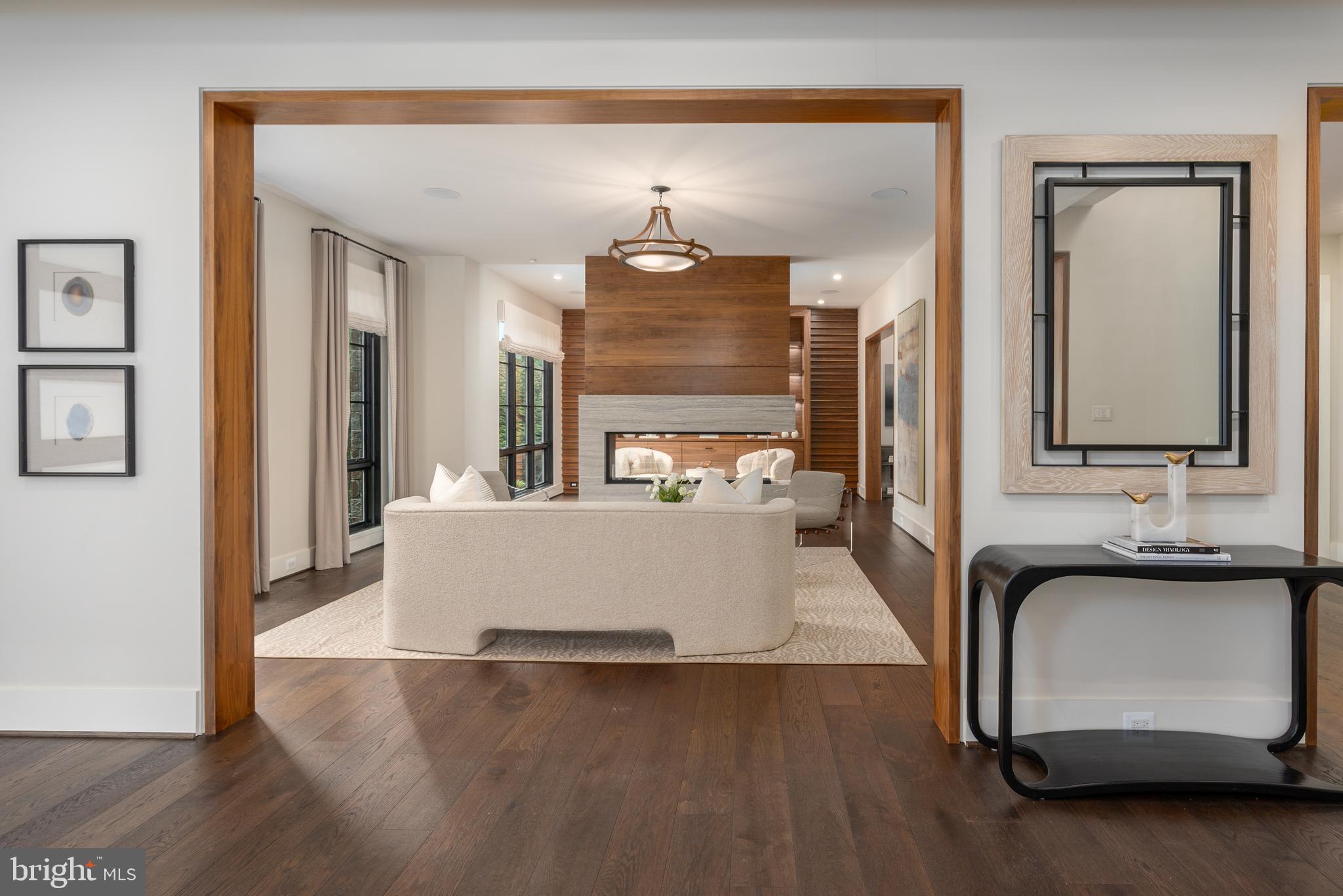 LANGLEY FOREST - Residential