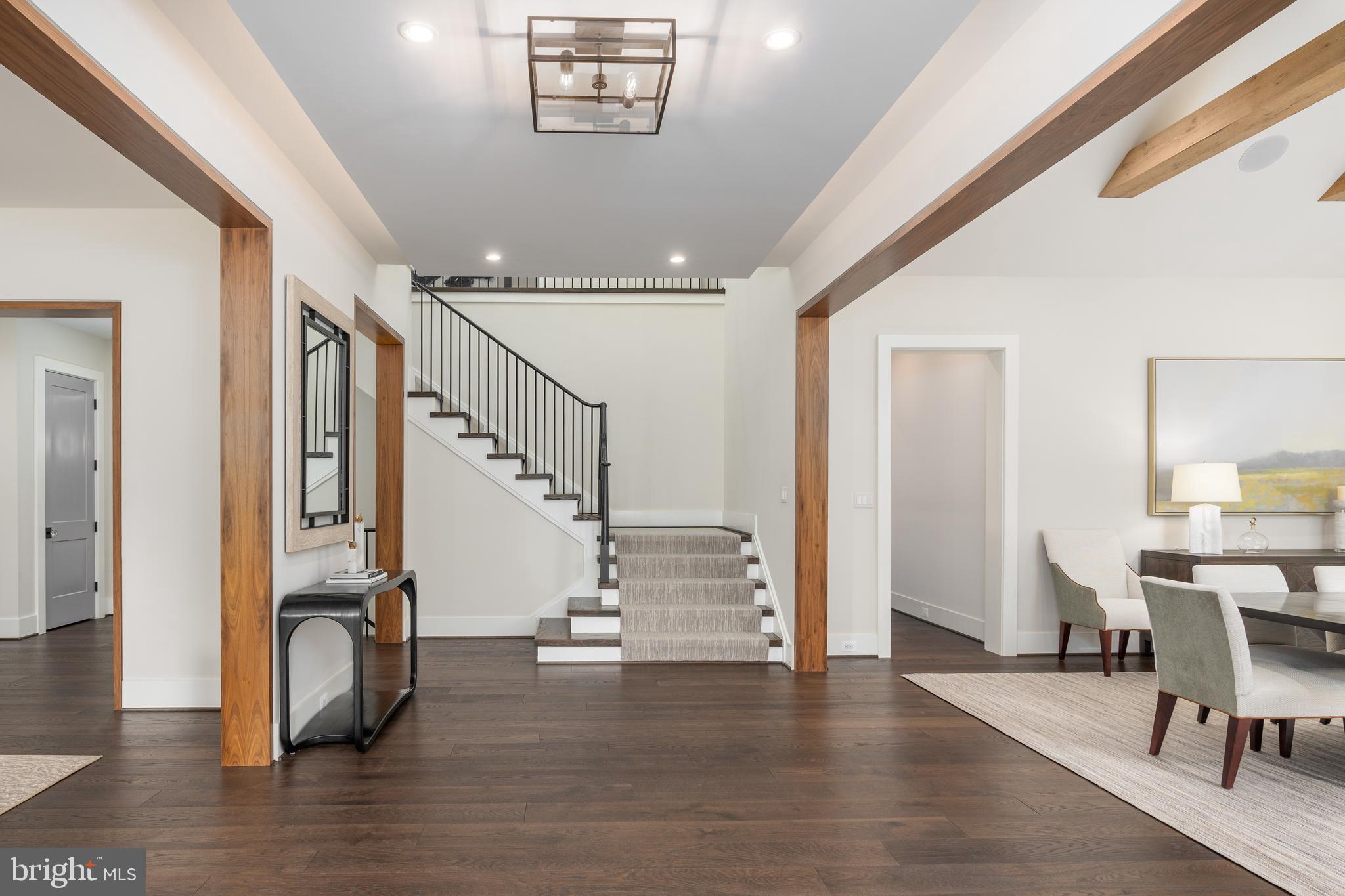 LANGLEY FOREST - Residential