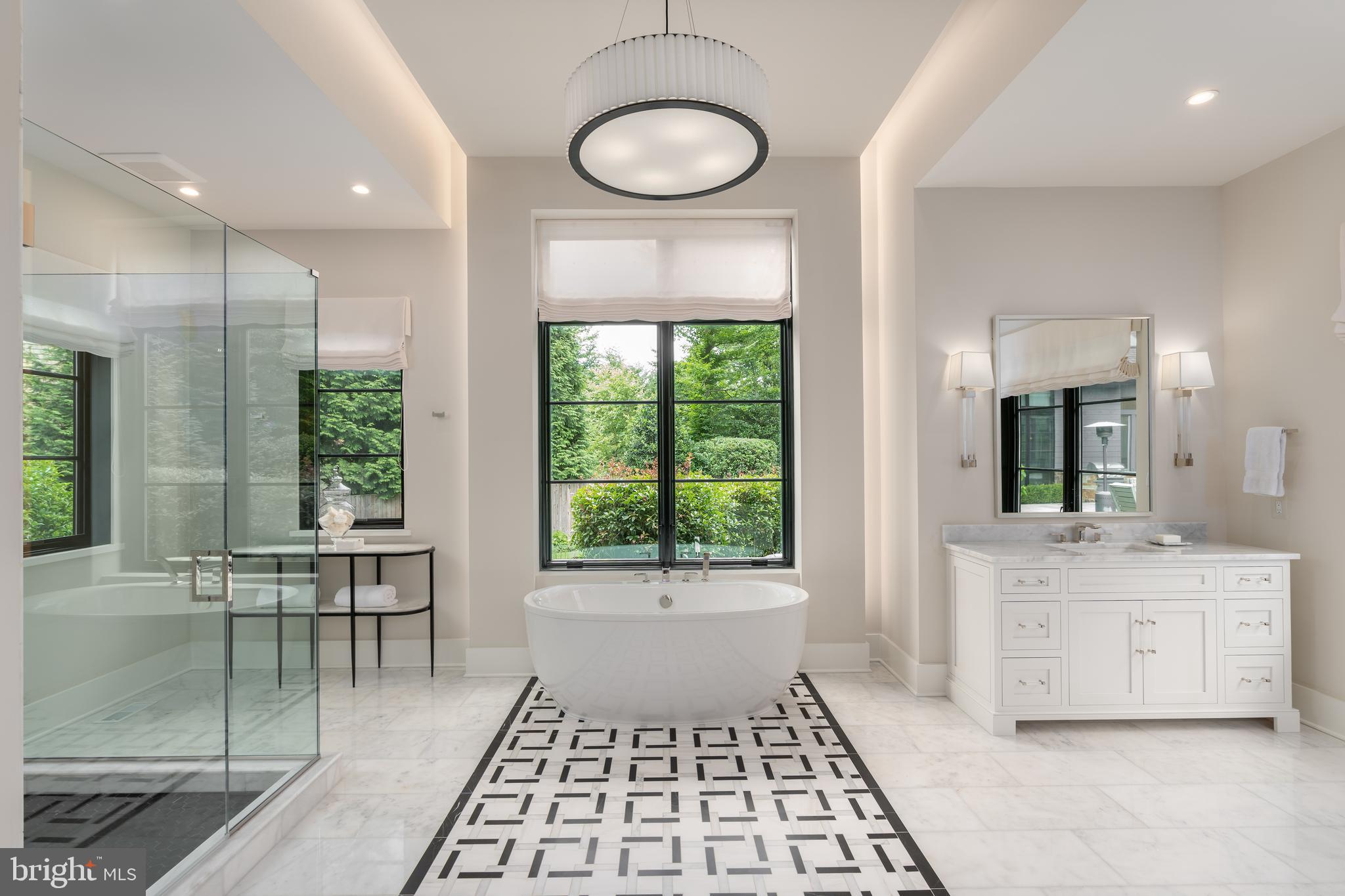 LANGLEY FOREST - Residential