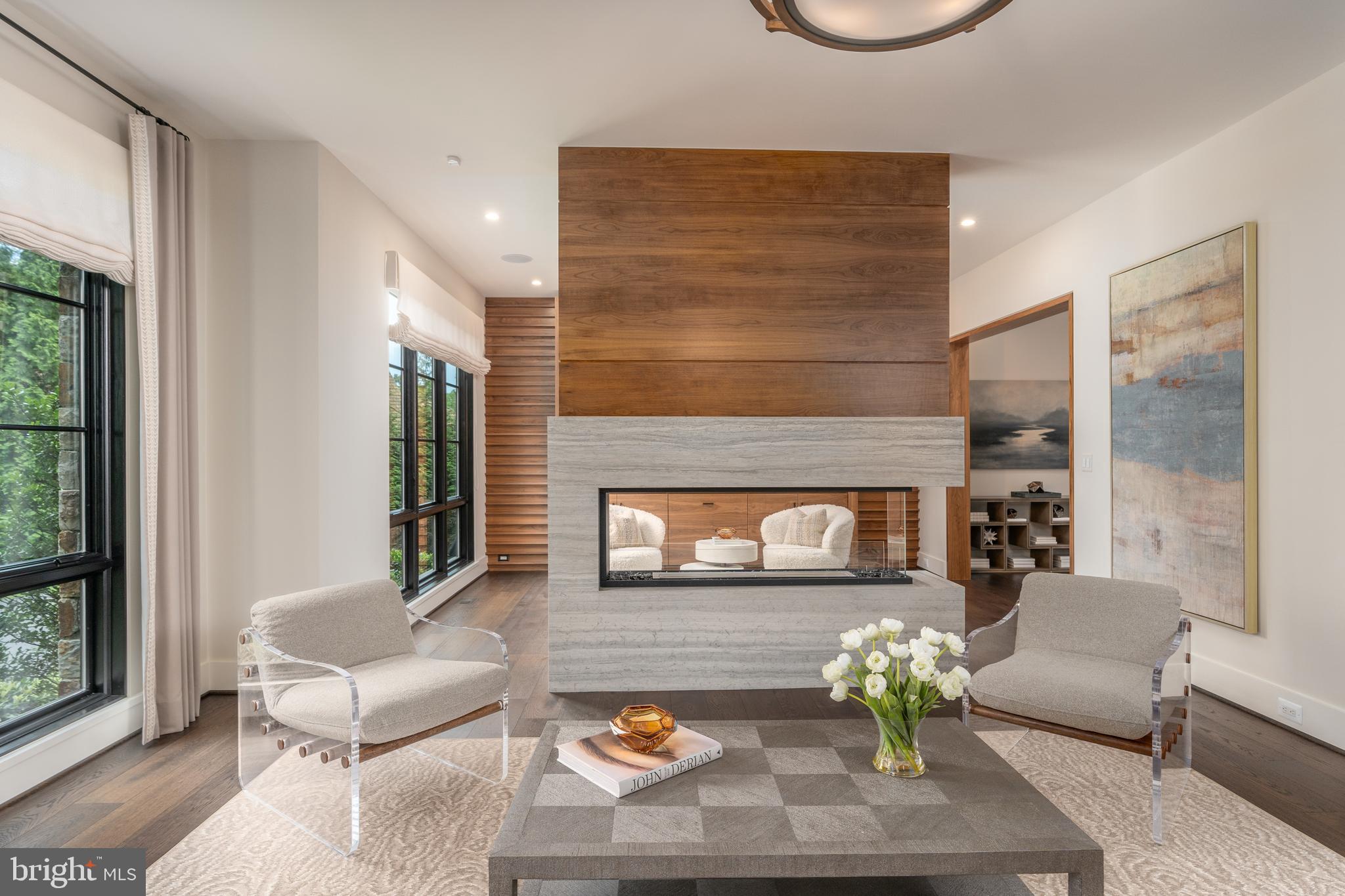 LANGLEY FOREST - Residential