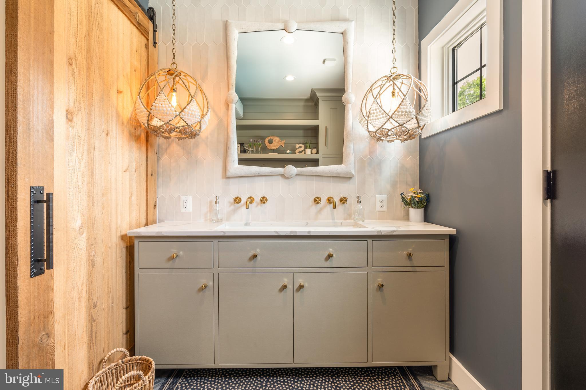 LANGLEY FOREST - Residential