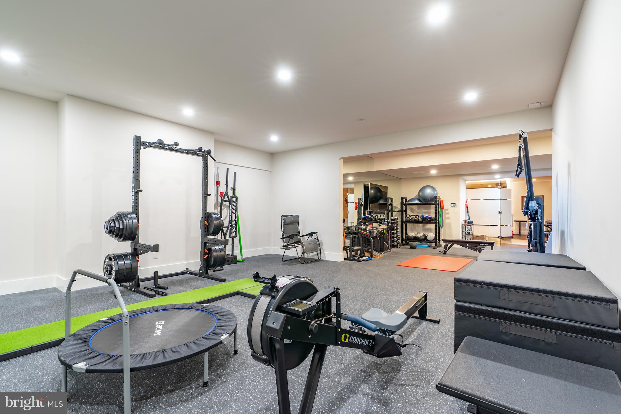 LANGLEY FOREST - Residential