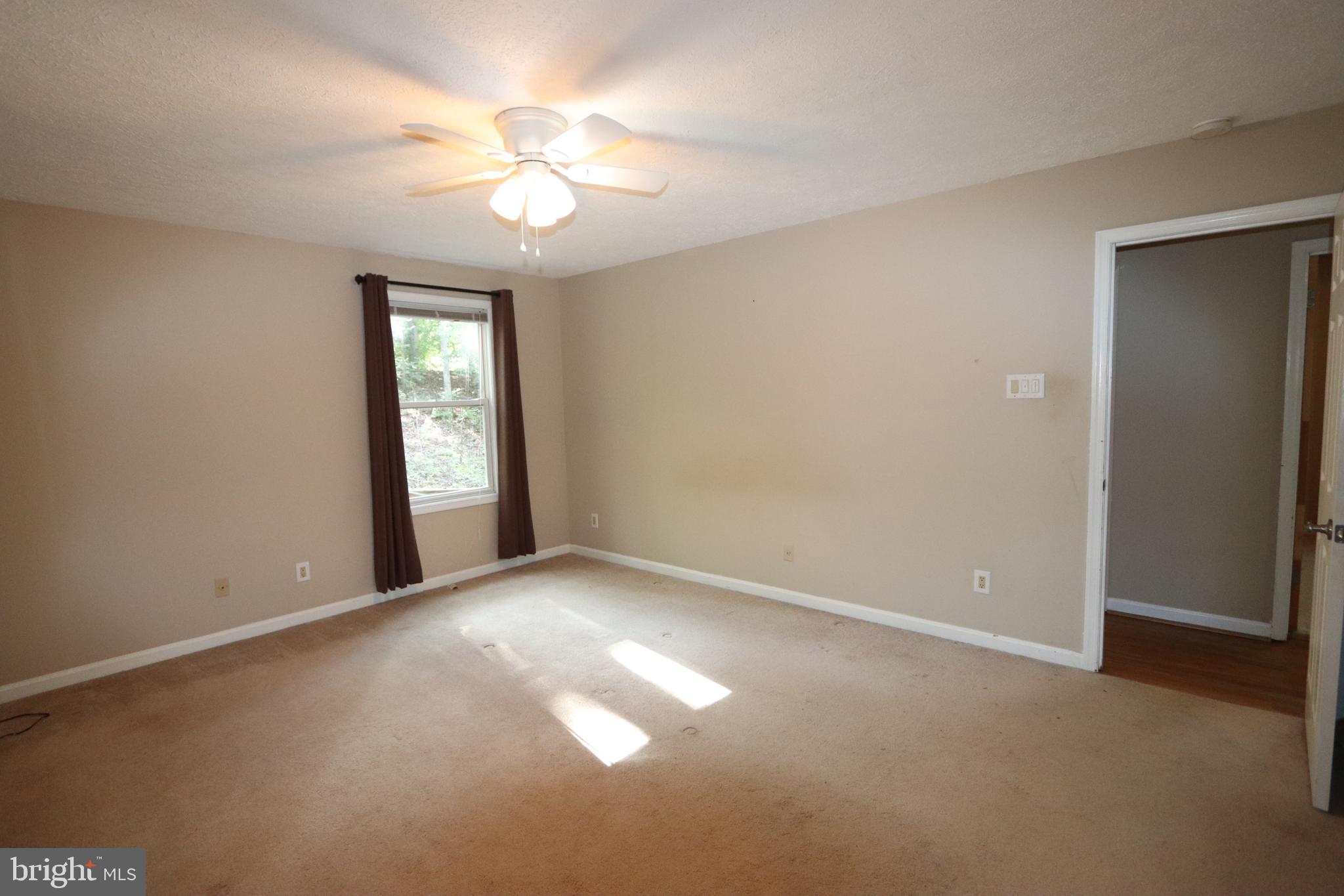 GUNSTON ESTATES - Residential