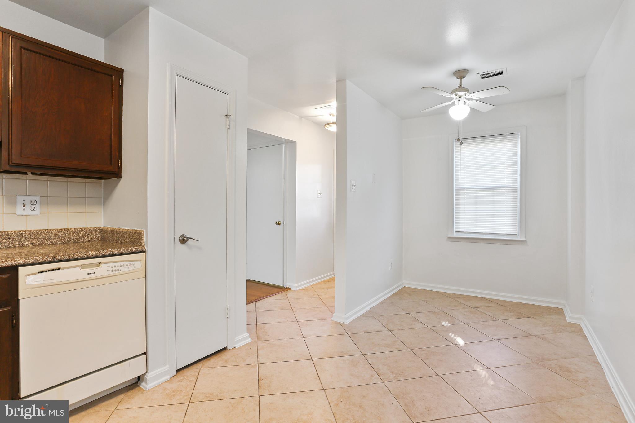 GREENS OF WARTHER - Residential Lease