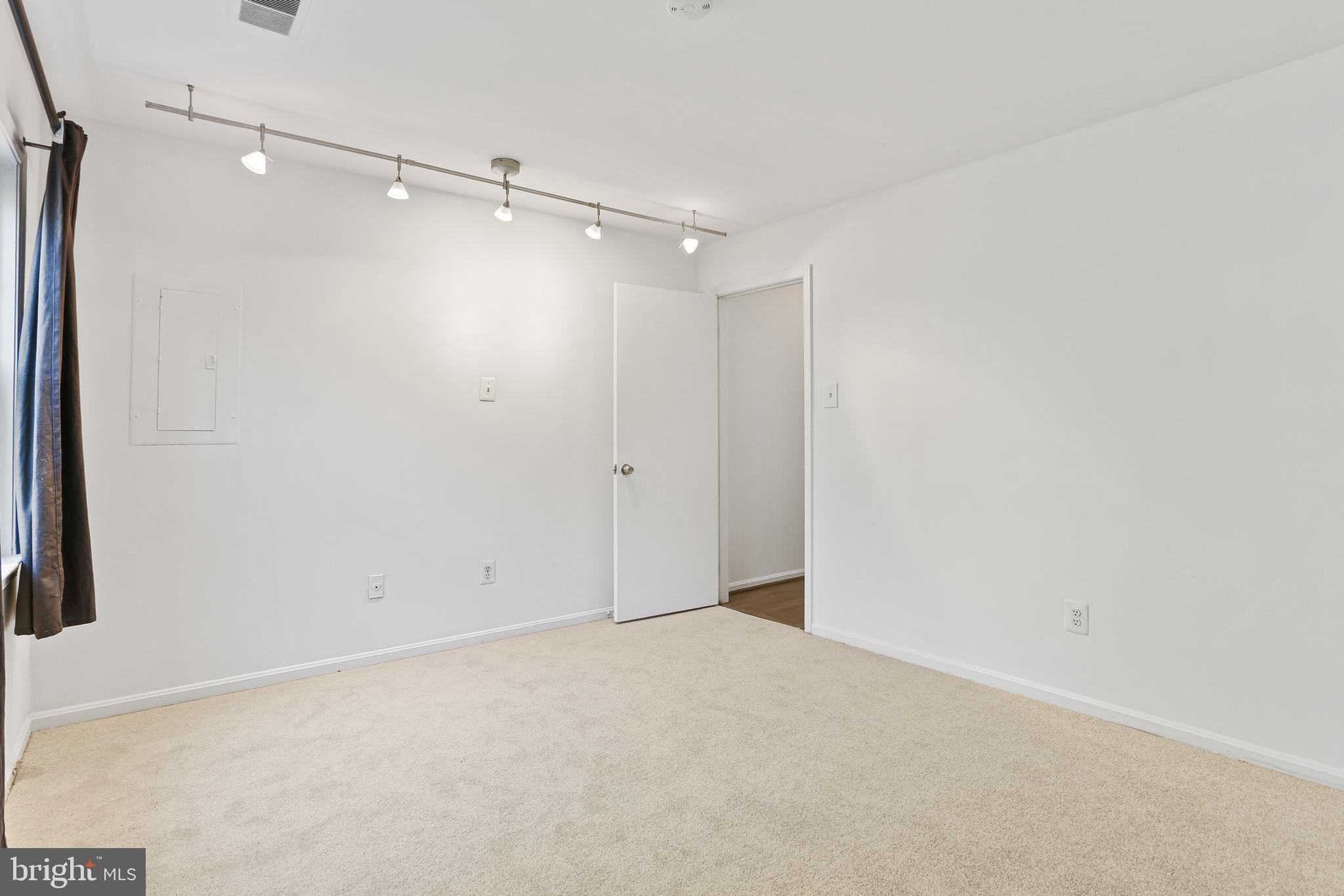 GREENS OF WARTHER - Residential Lease