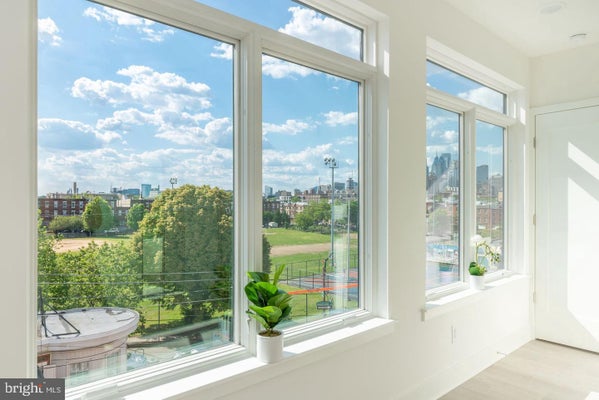 833 WHARTON ST UNIT 203, PHILADELPHIA, PA 19147 - Image d61cdb8f9d2f167d1e7d100e73a55087/96934643