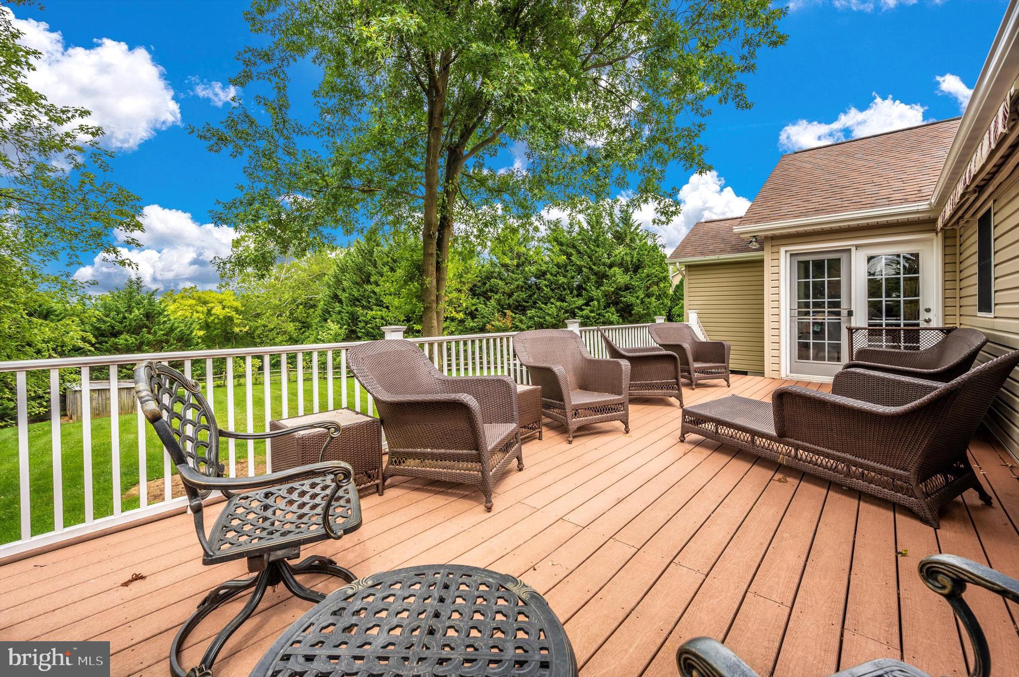 HOLLOW ESTATES - Residential