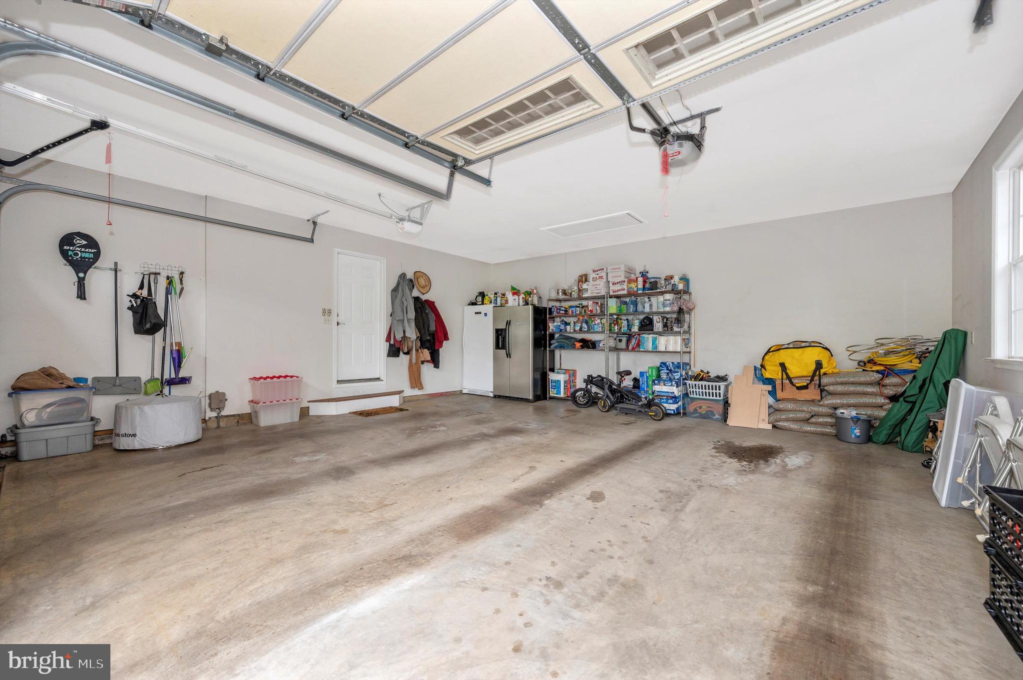 HOLLOW ESTATES - Residential