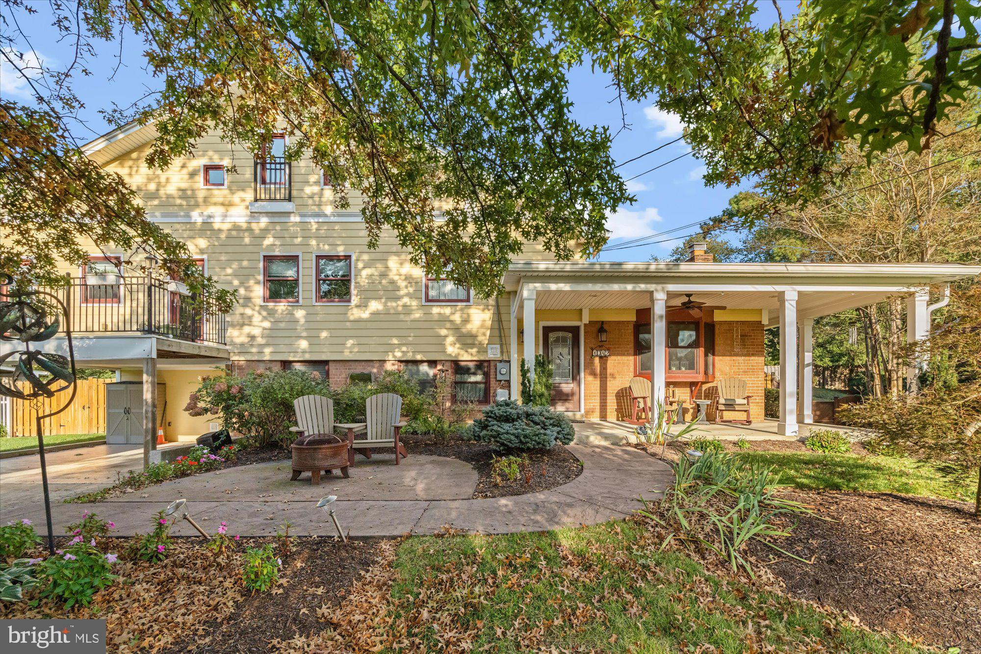 WAYNEWOOD - Residential