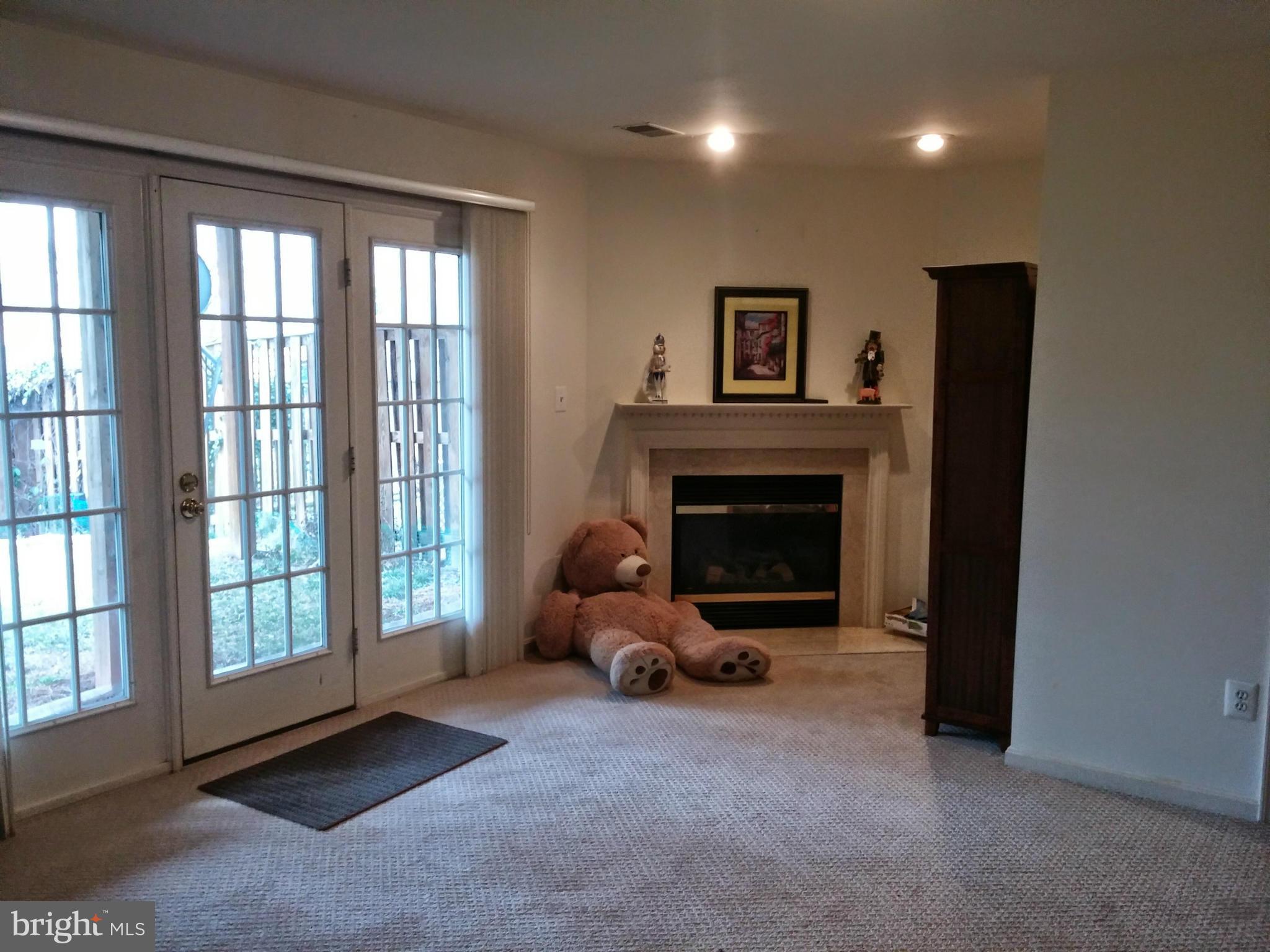 CROSSROADS MANOR - Residential Lease